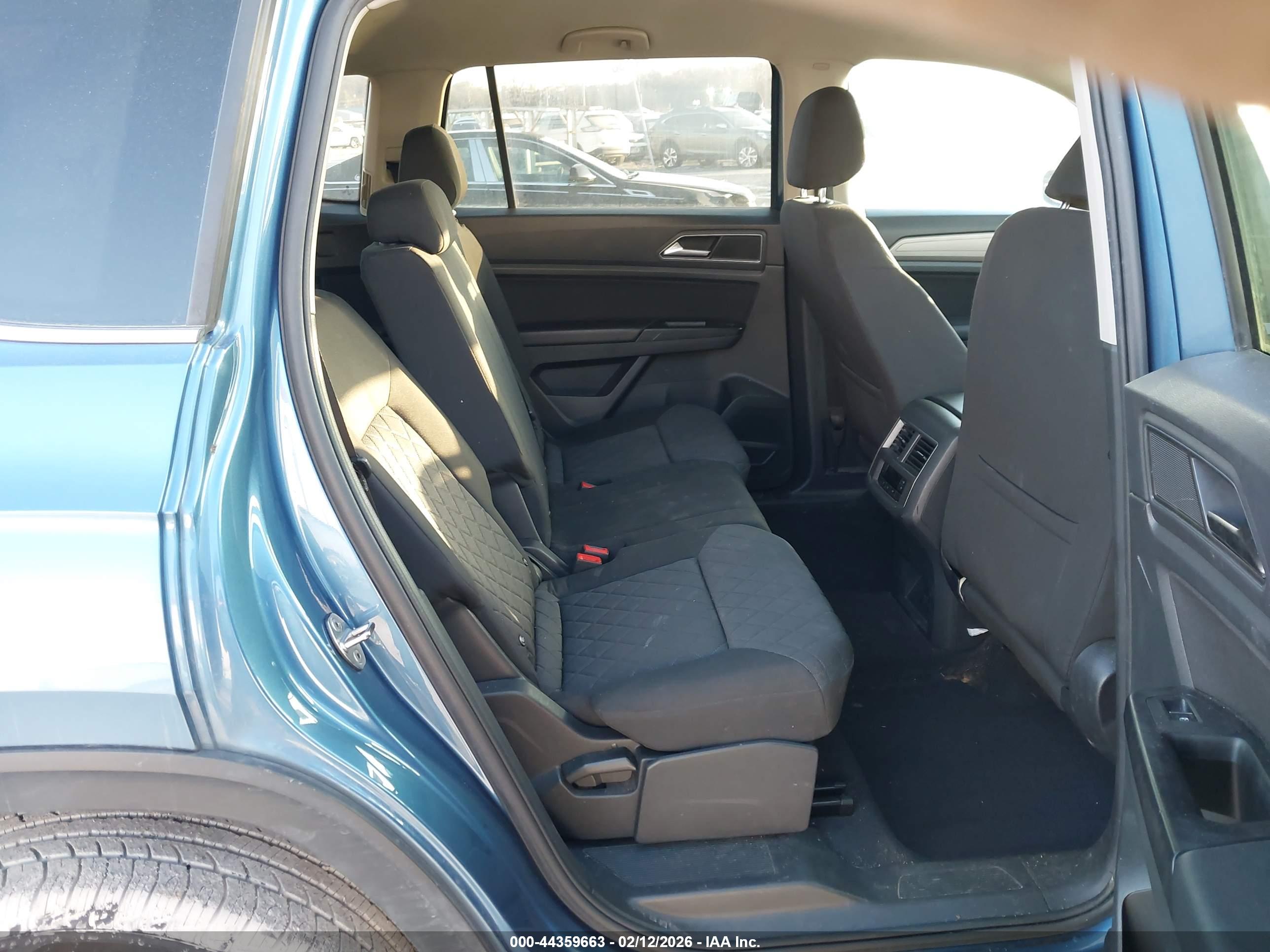 VOLKSWAGEN ATLAS image 8