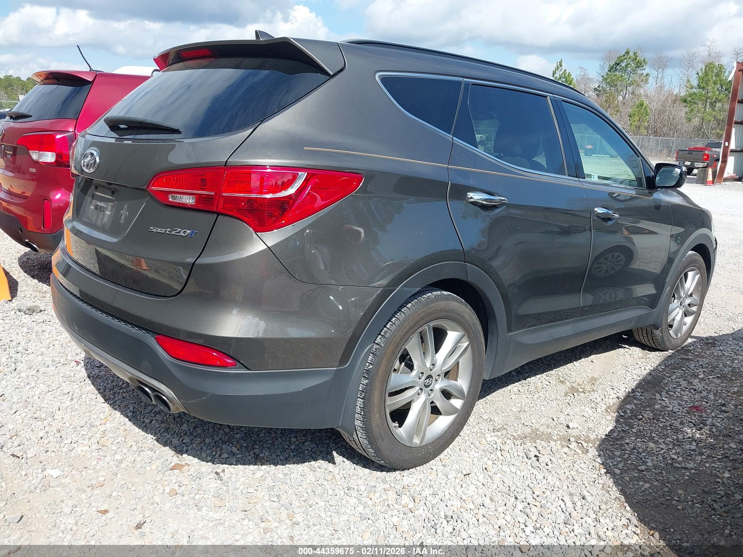 HYUNDAI SANTA image 4