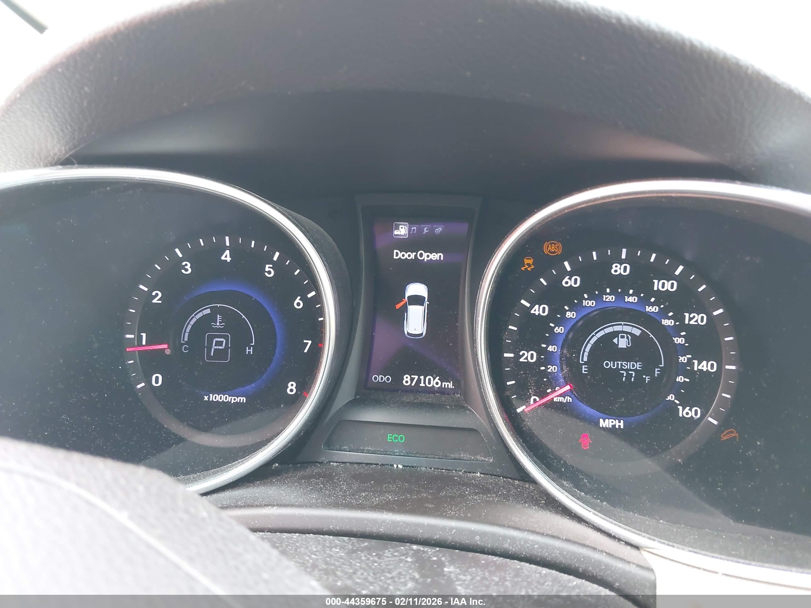 HYUNDAI SANTA image 7