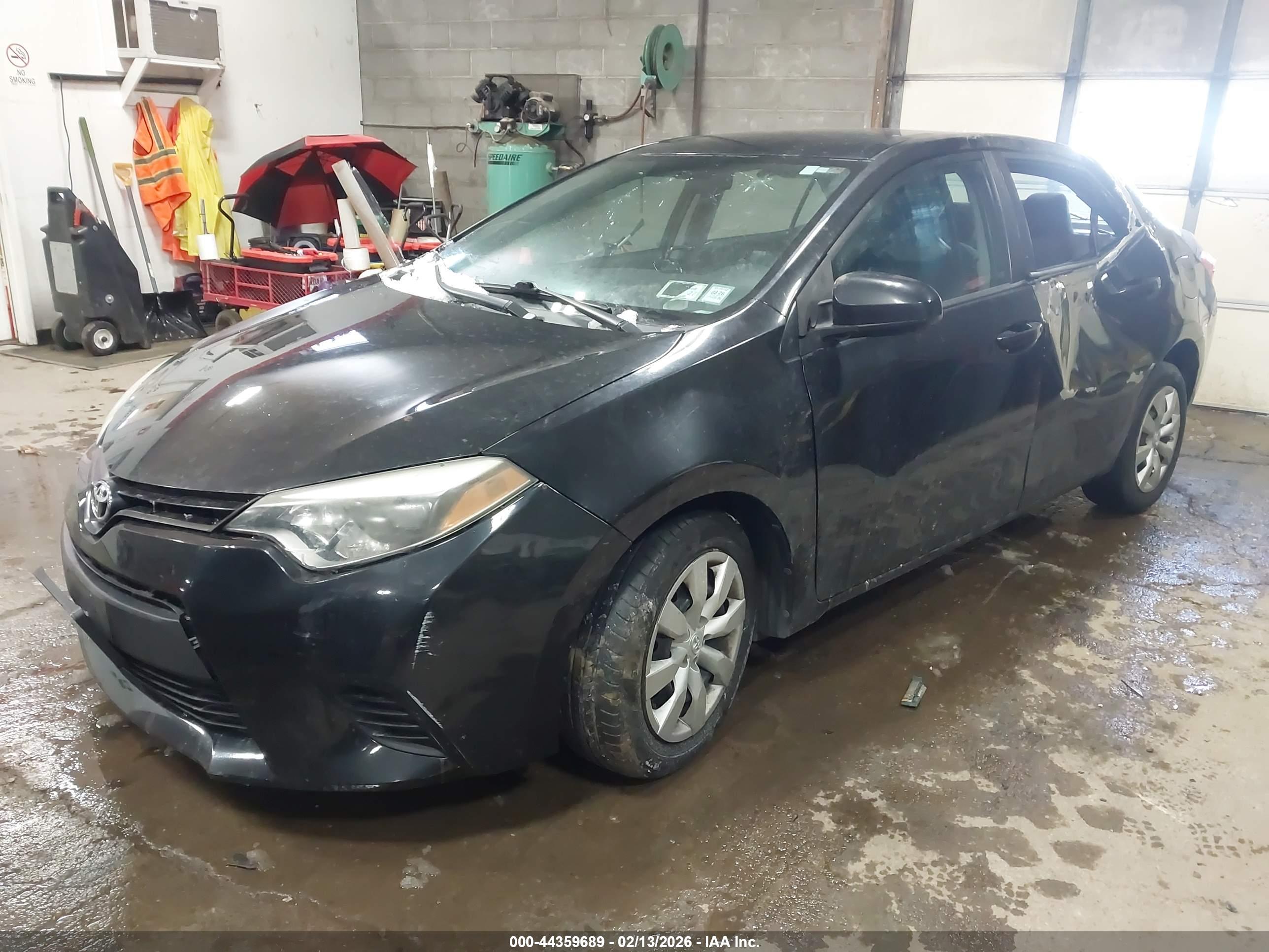TOYOTA COROLLA image 2