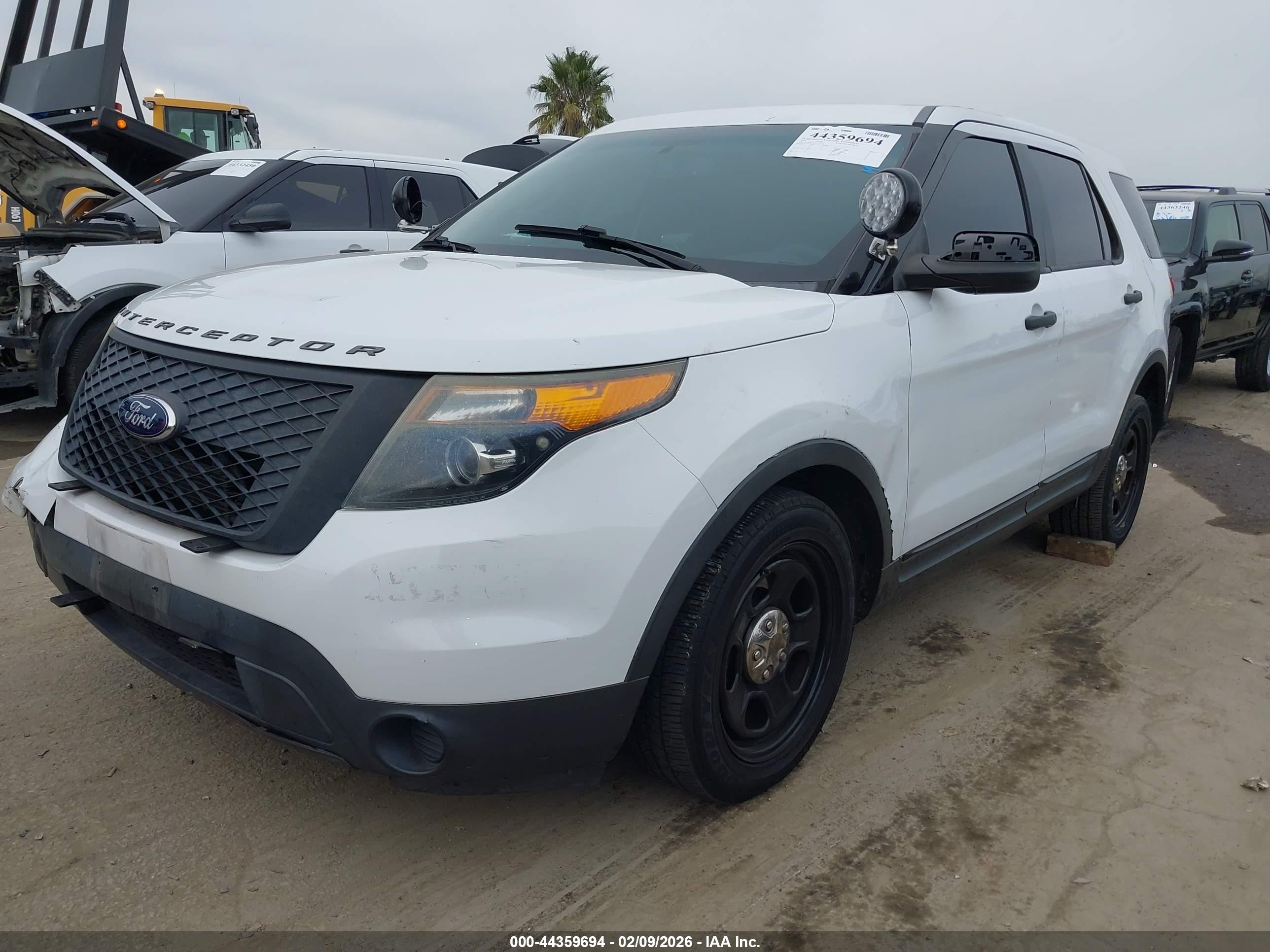 FORD UTILITY image 2