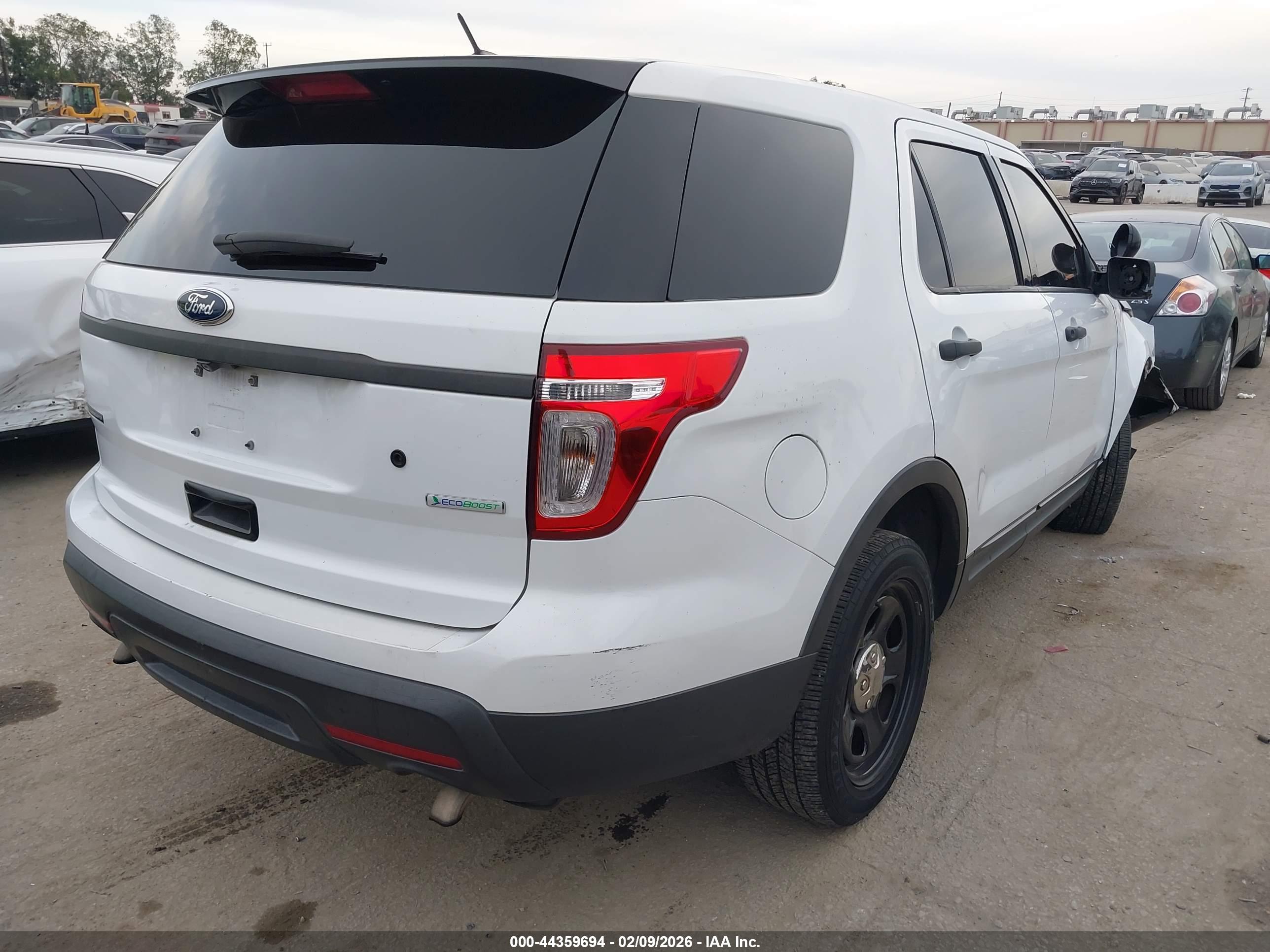 FORD UTILITY image 4