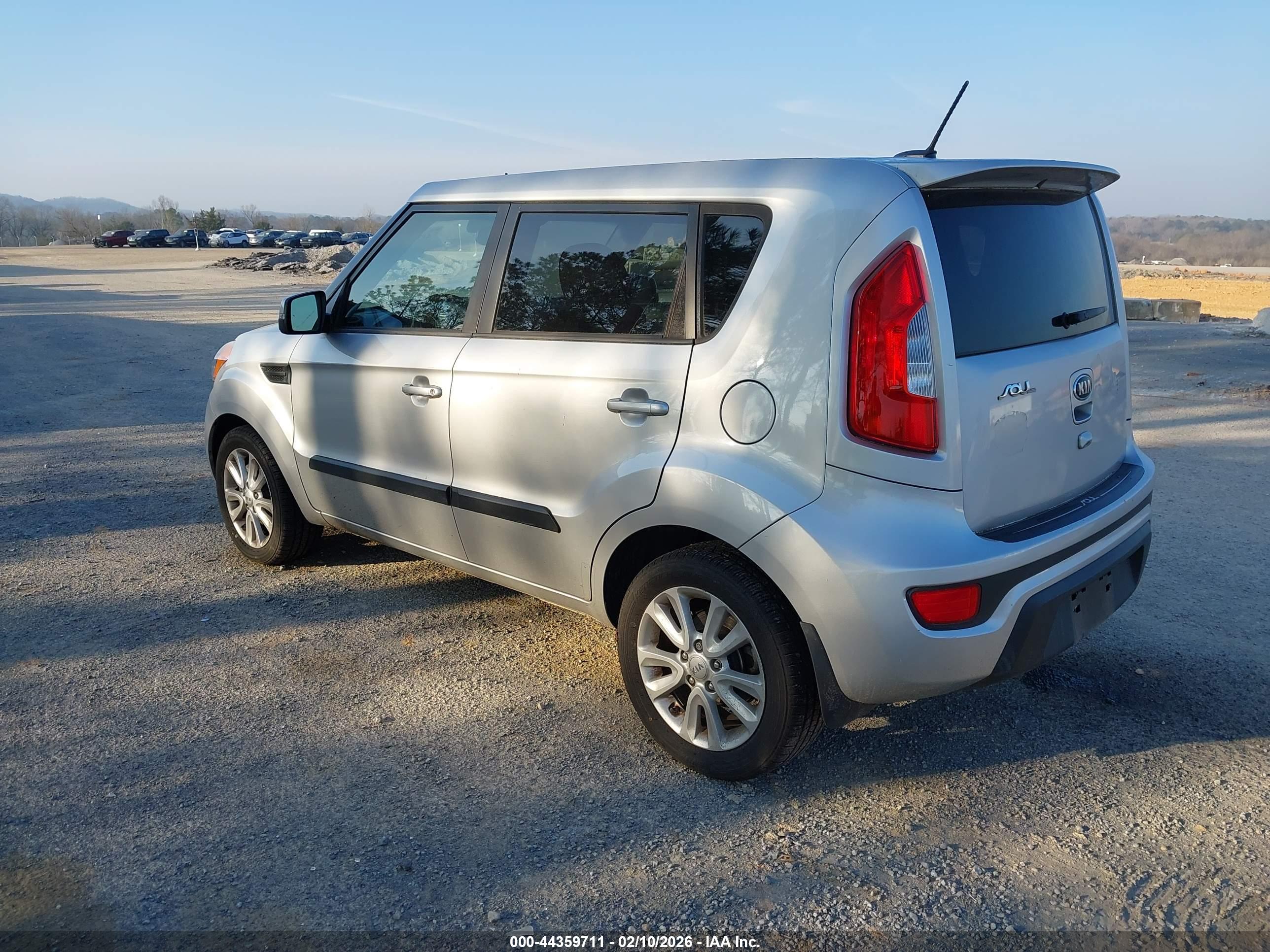 KIA SOUL image 3