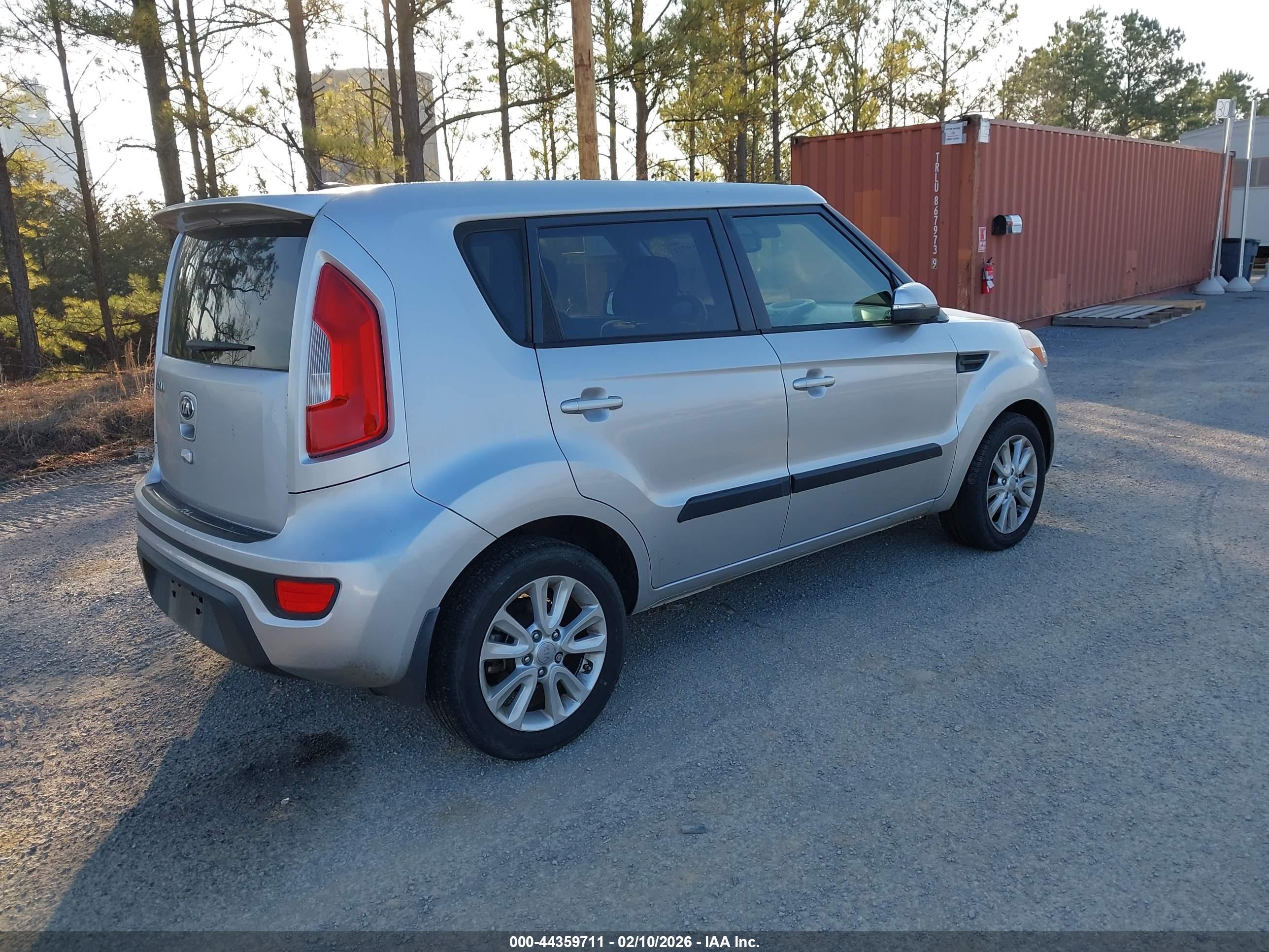 KIA SOUL image 4