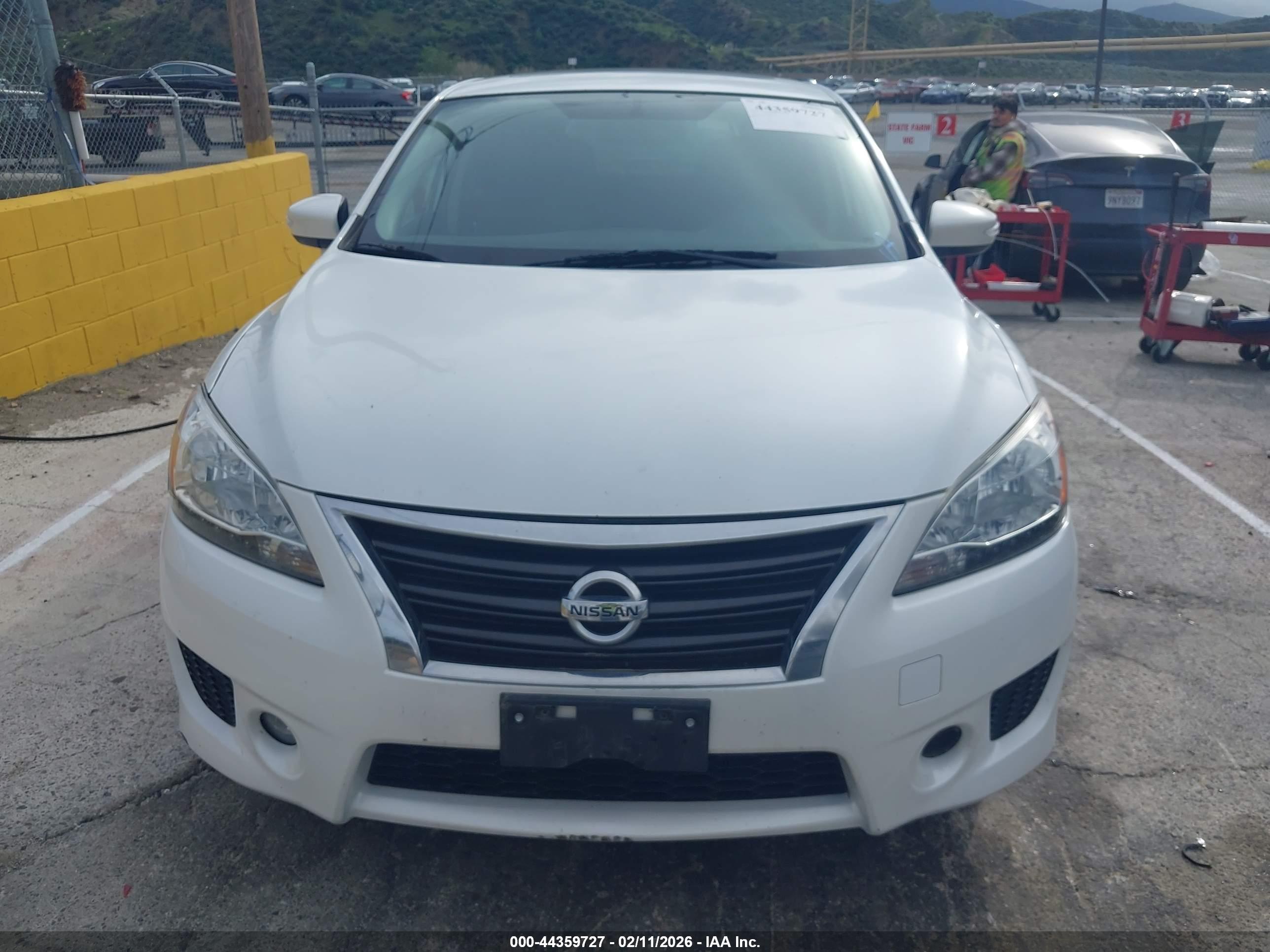 NISSAN SENTRA image 6