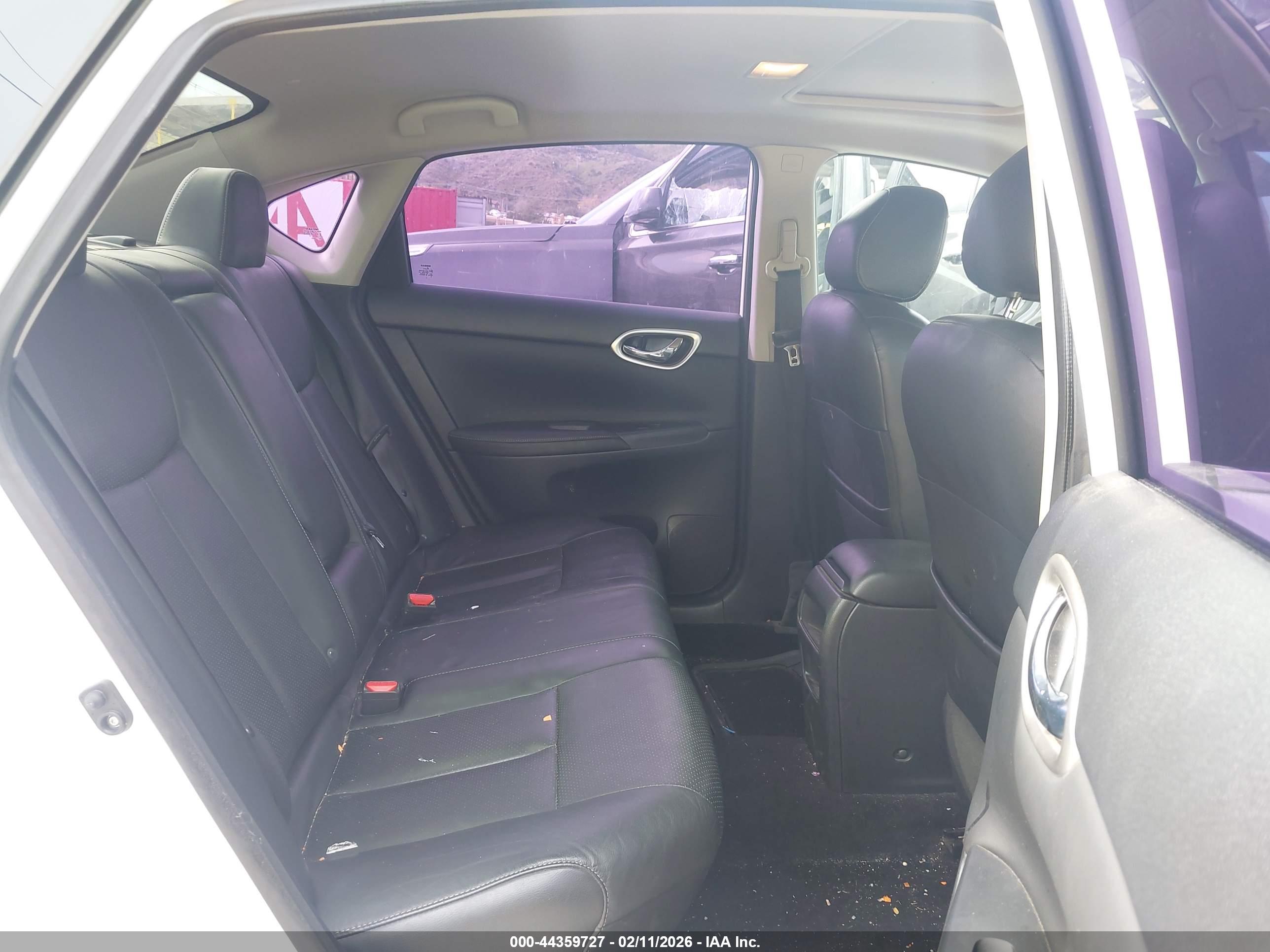 NISSAN SENTRA image 8