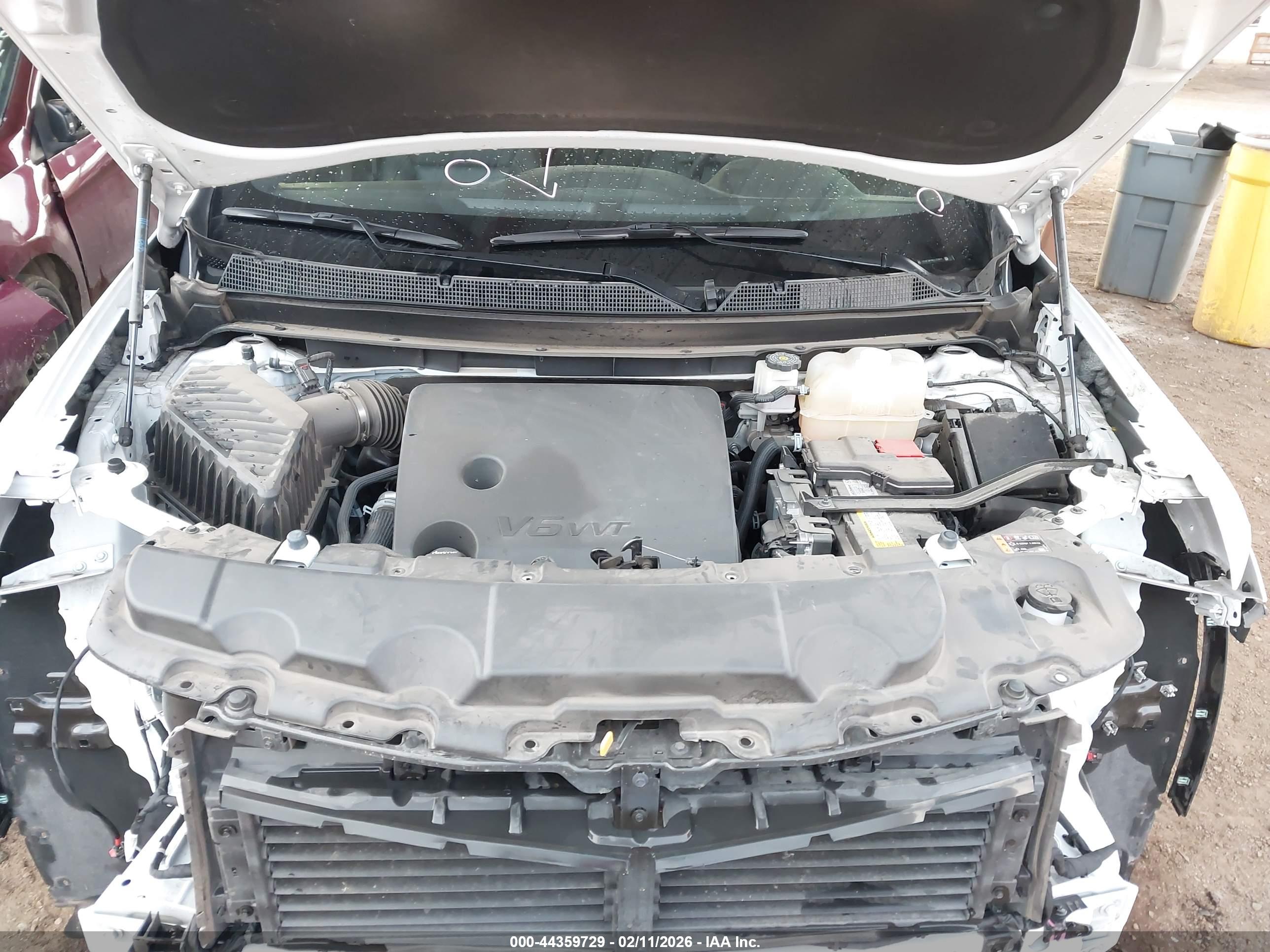 CHEVROLET TRAVERSE image 10