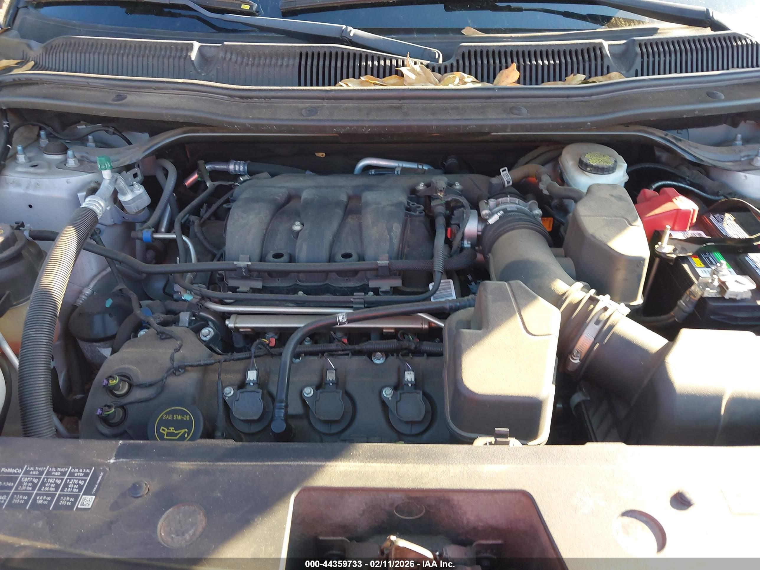 FORD EXPLORER image 10