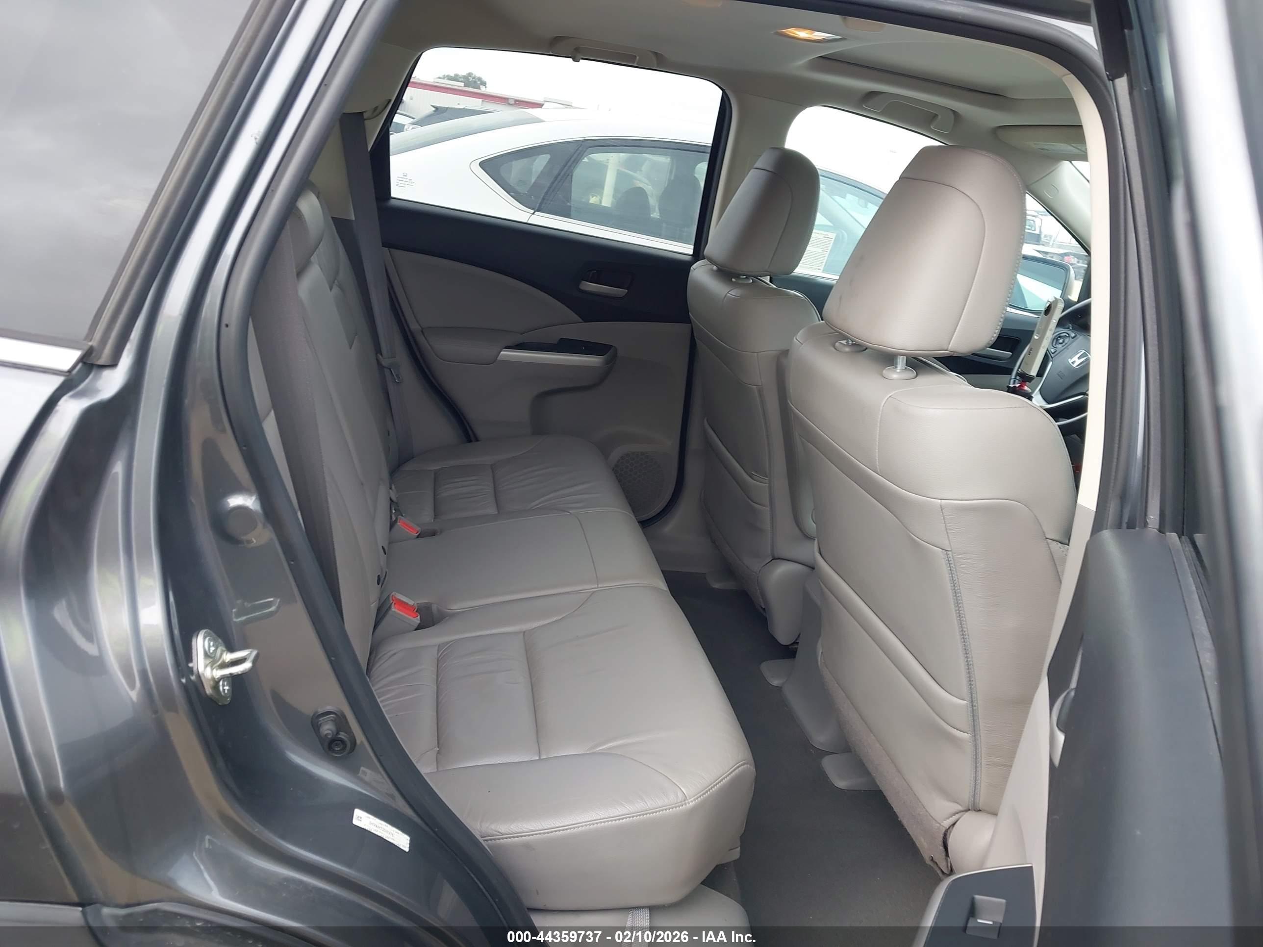 HONDA CR-V image 8