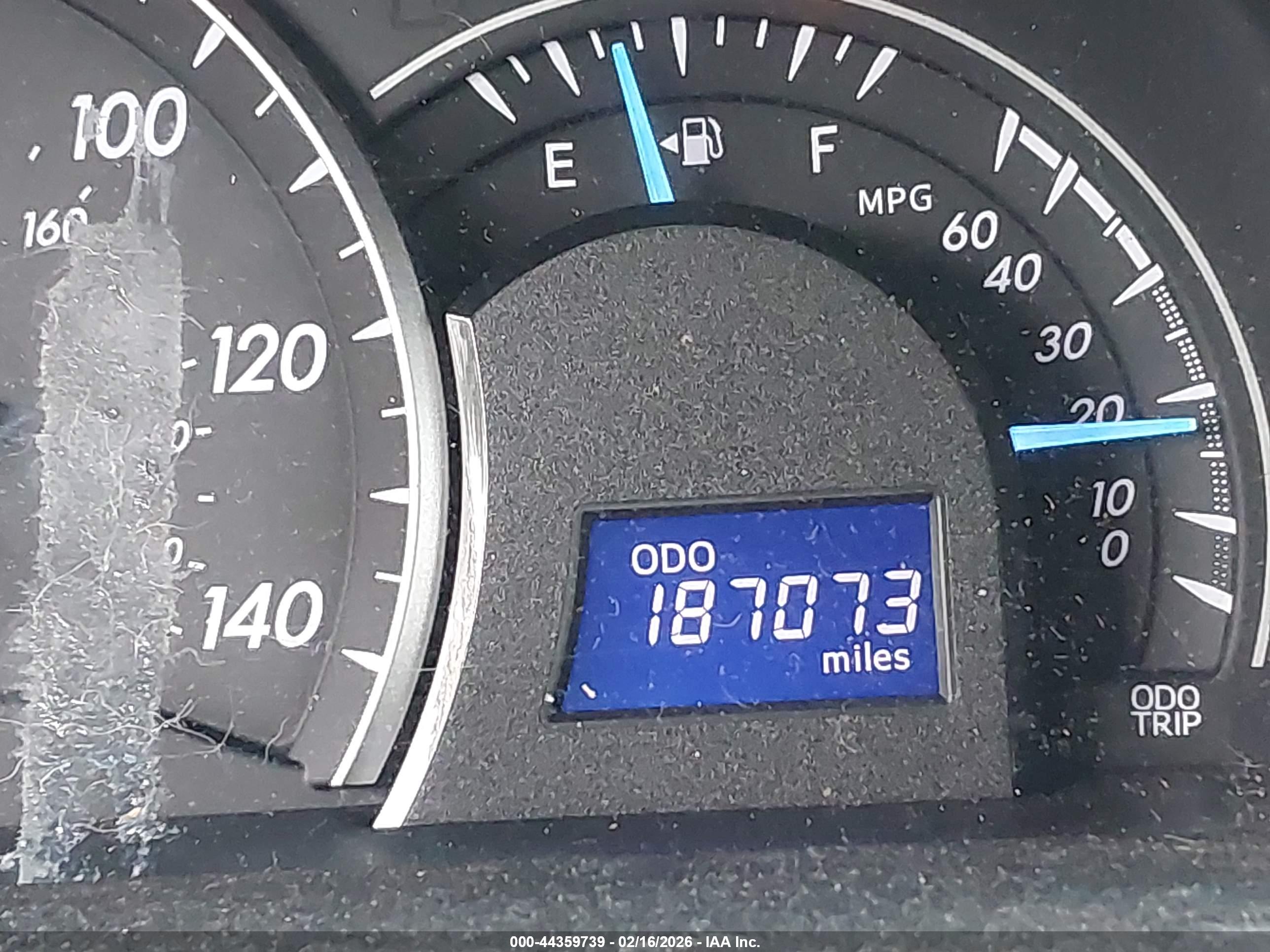 TOYOTA CAMRY image 7