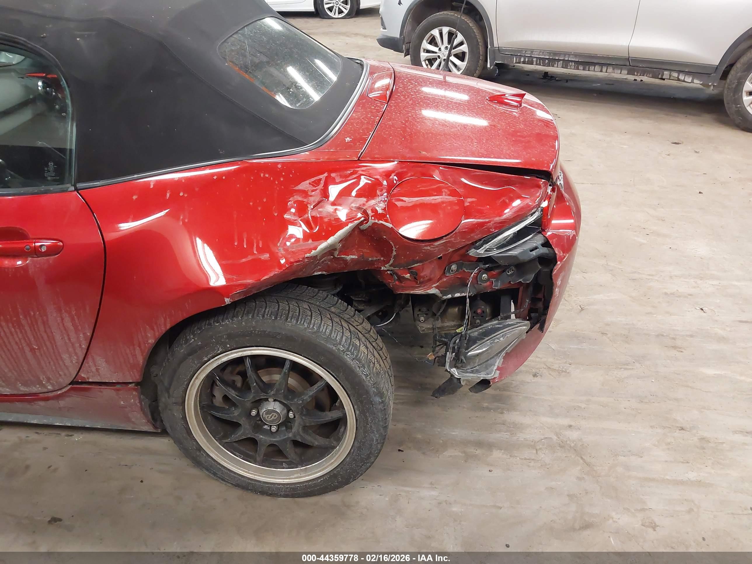 MAZDA MX-5 image 6