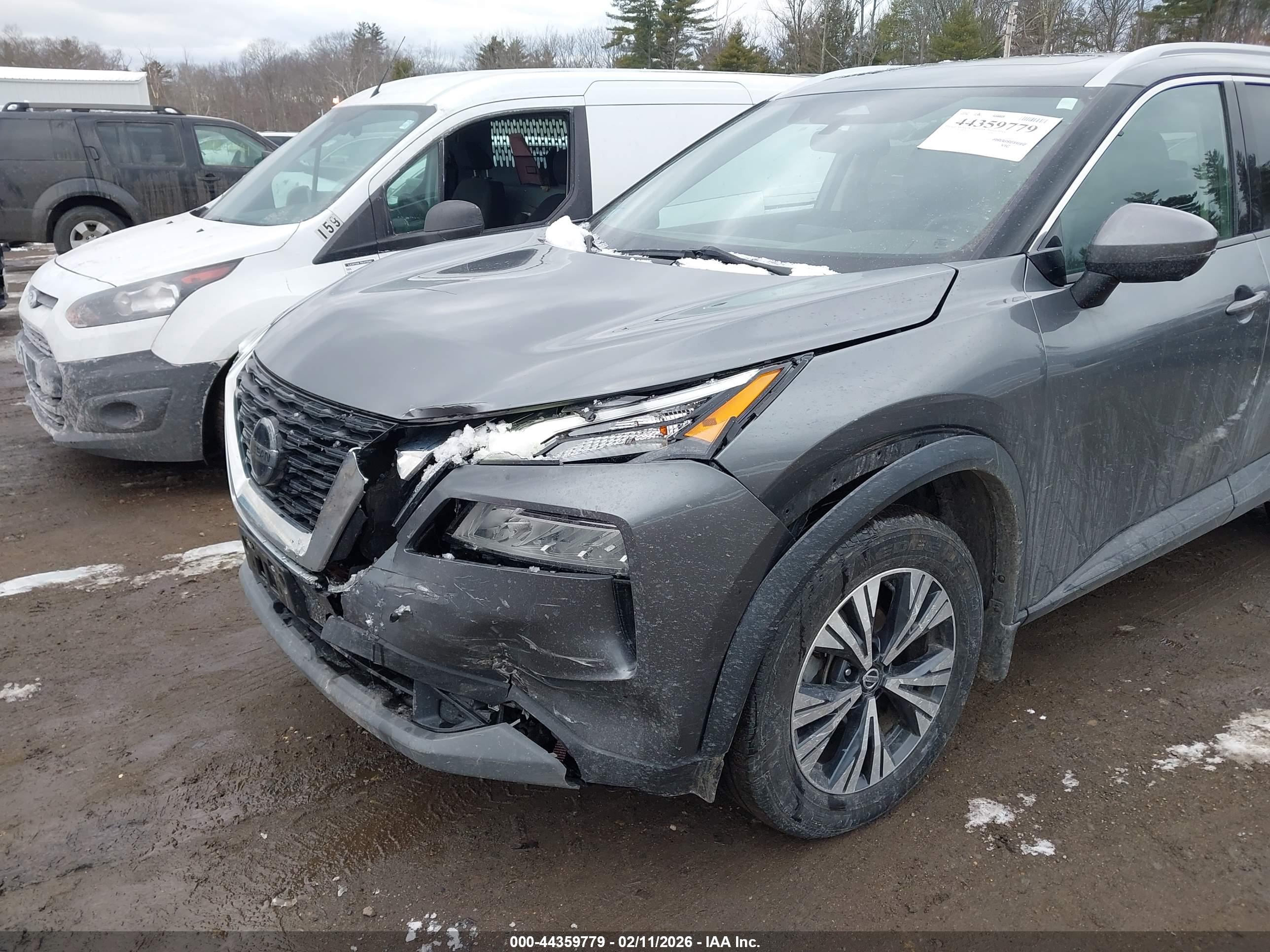 NISSAN ROGUE image 6