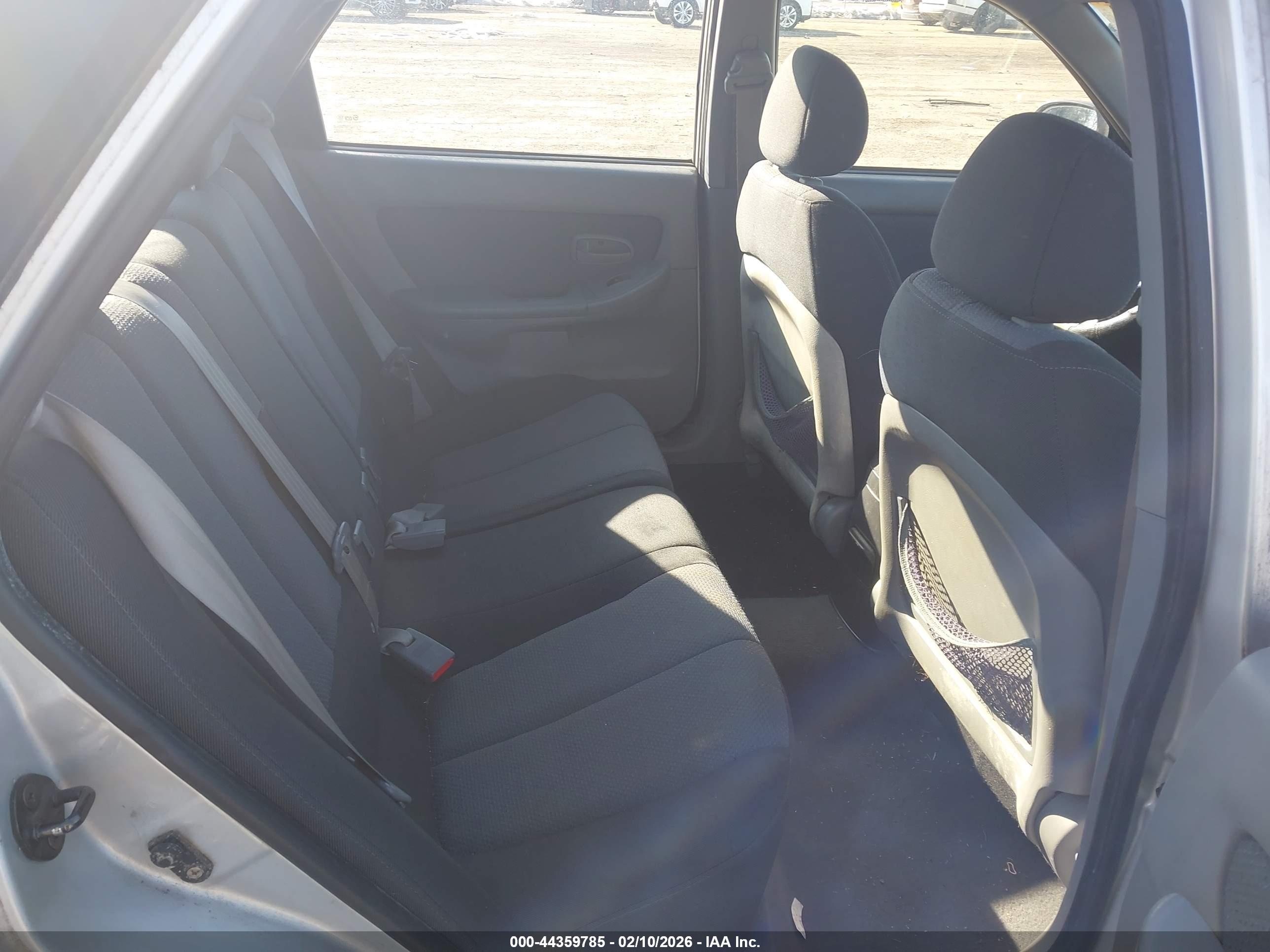 HYUNDAI ELANTRA image 8