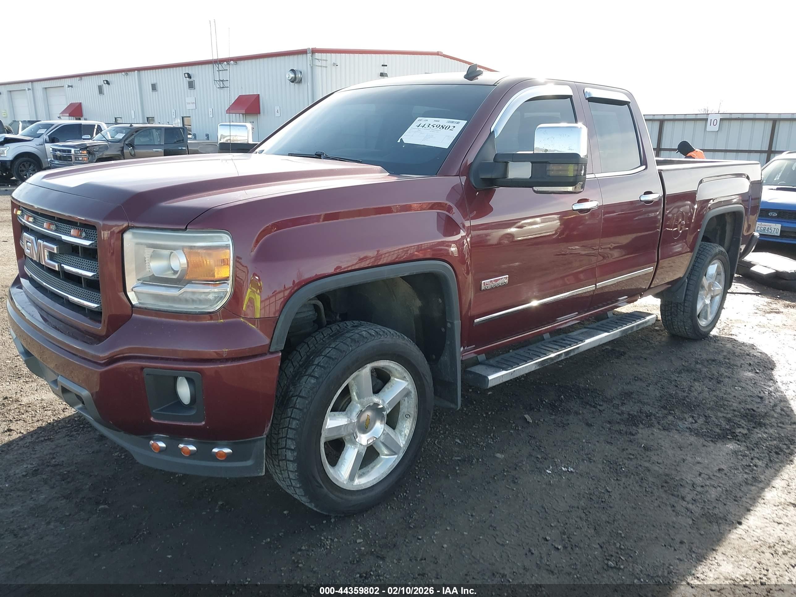 GMC SIERRA image 2