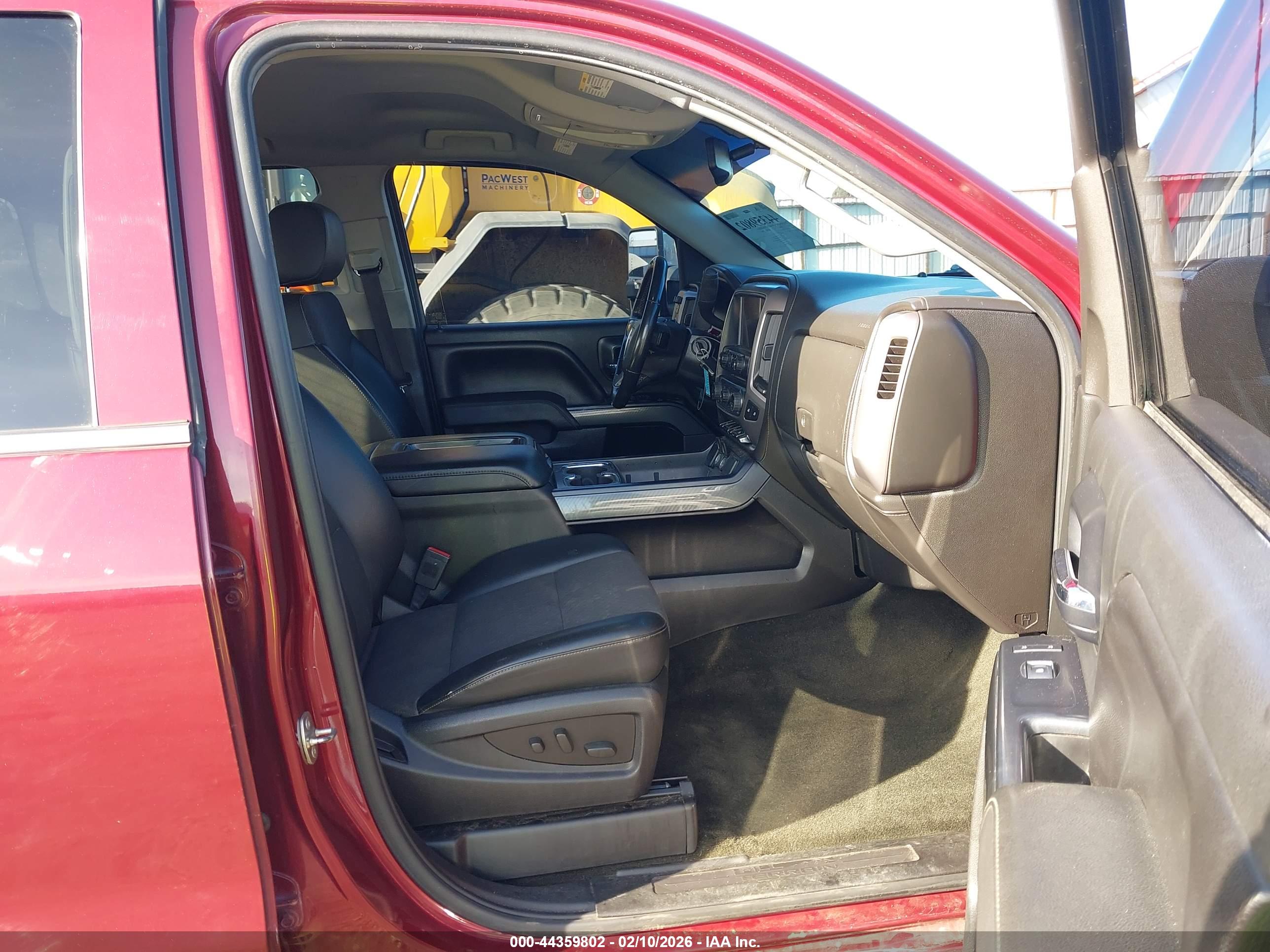 GMC SIERRA image 5