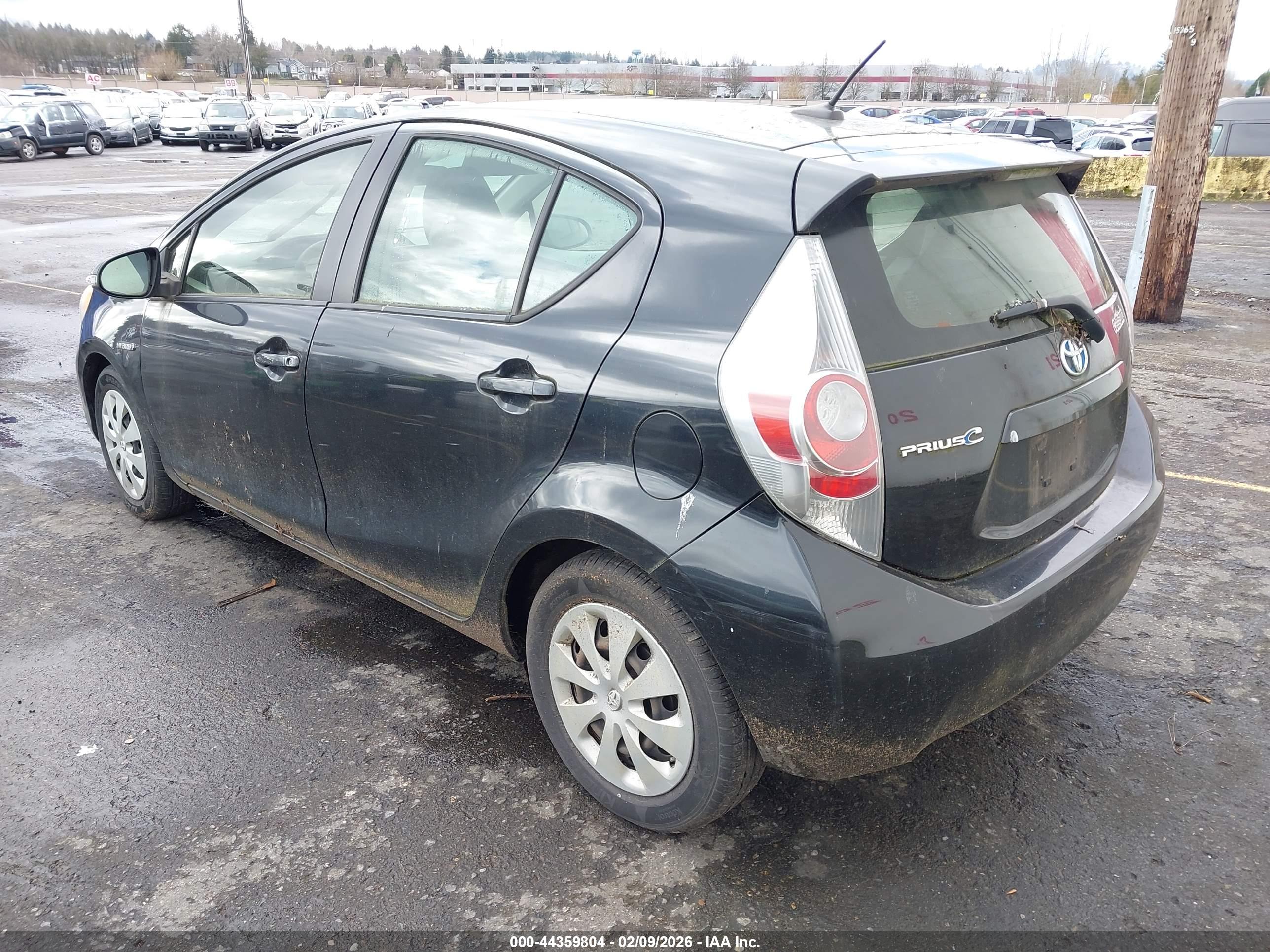 TOYOTA PRIUS image 3