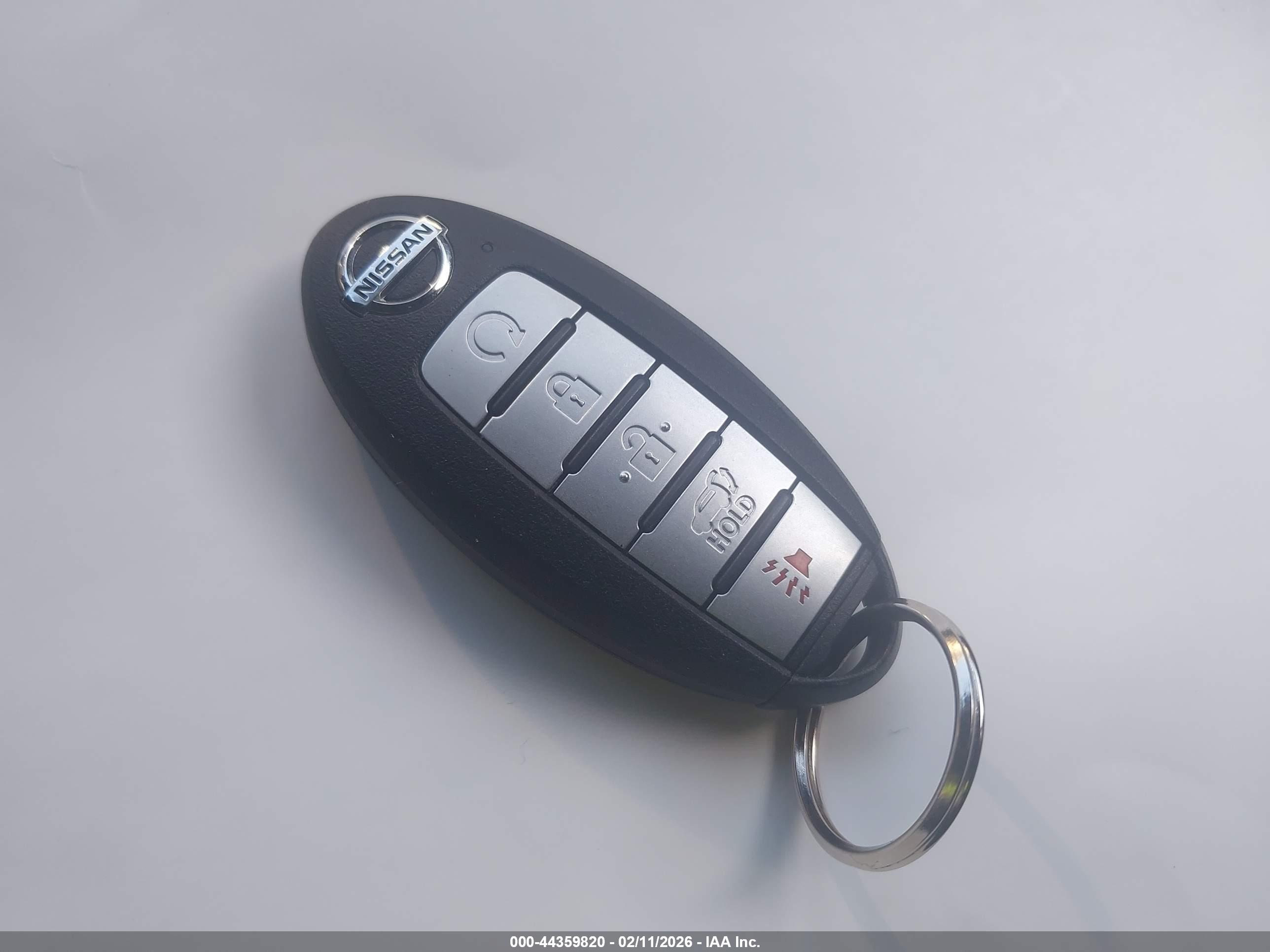NISSAN ROGUE image 11
