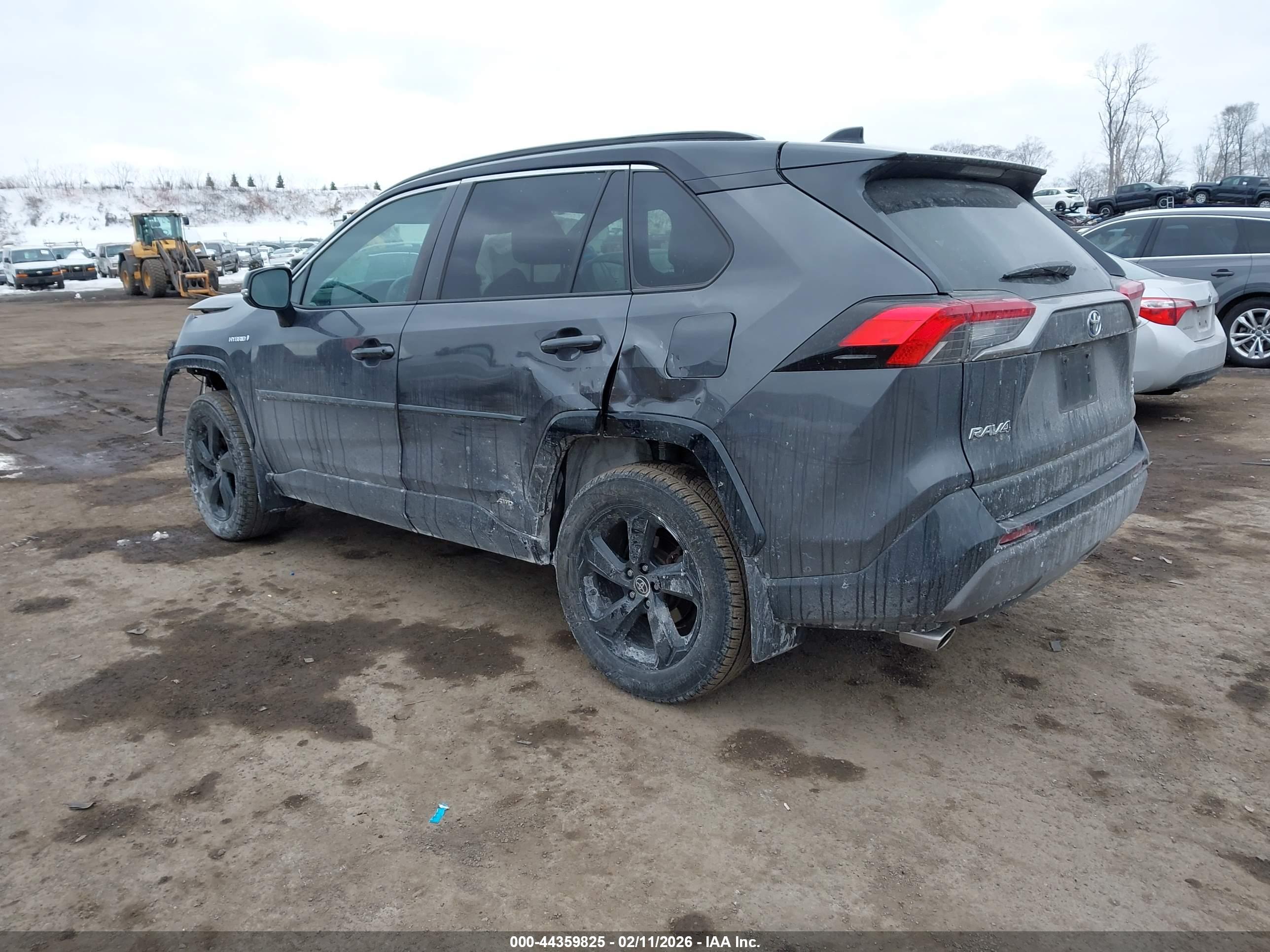 TOYOTA RAV4 image 3