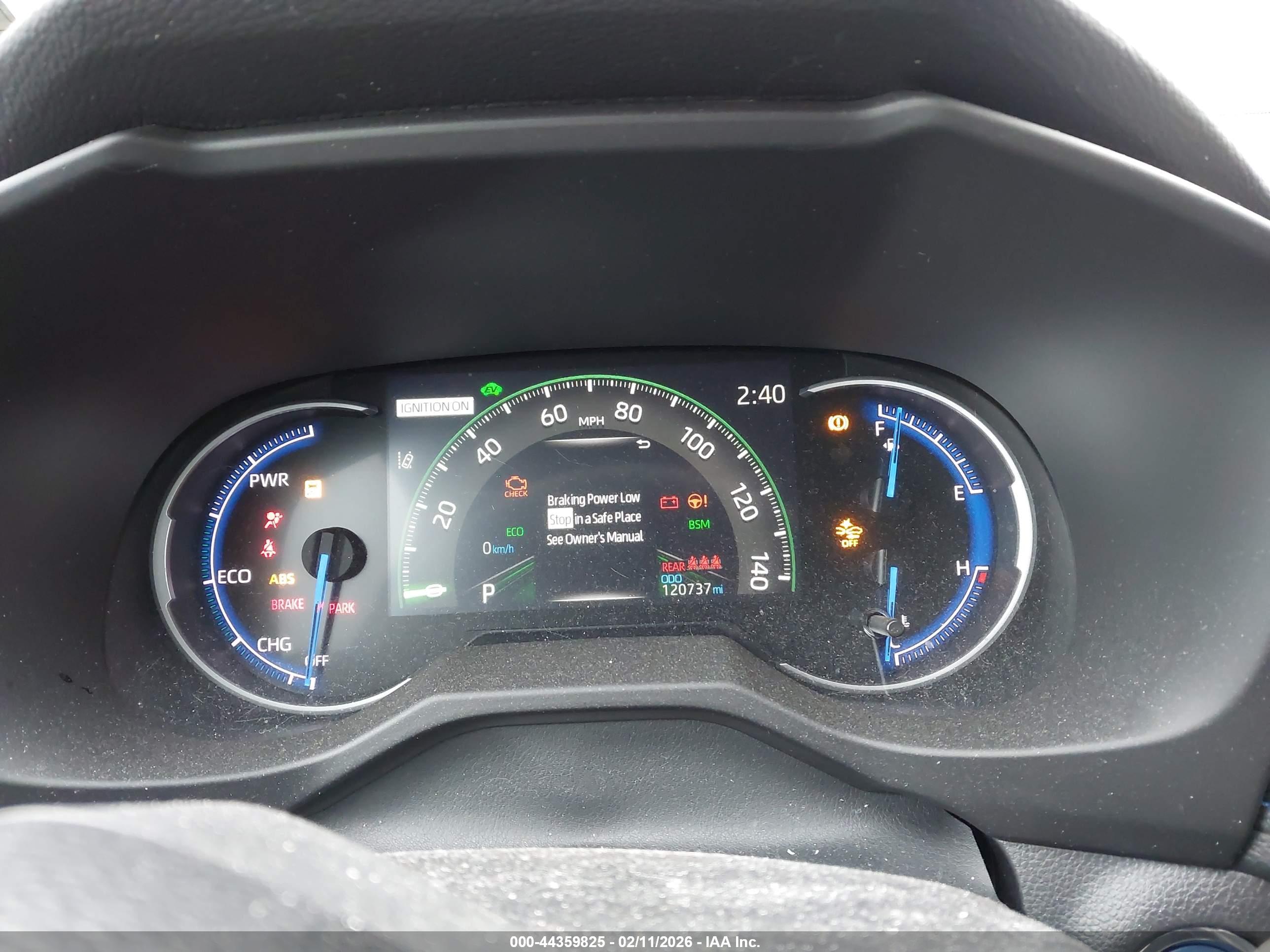 TOYOTA RAV4 image 7