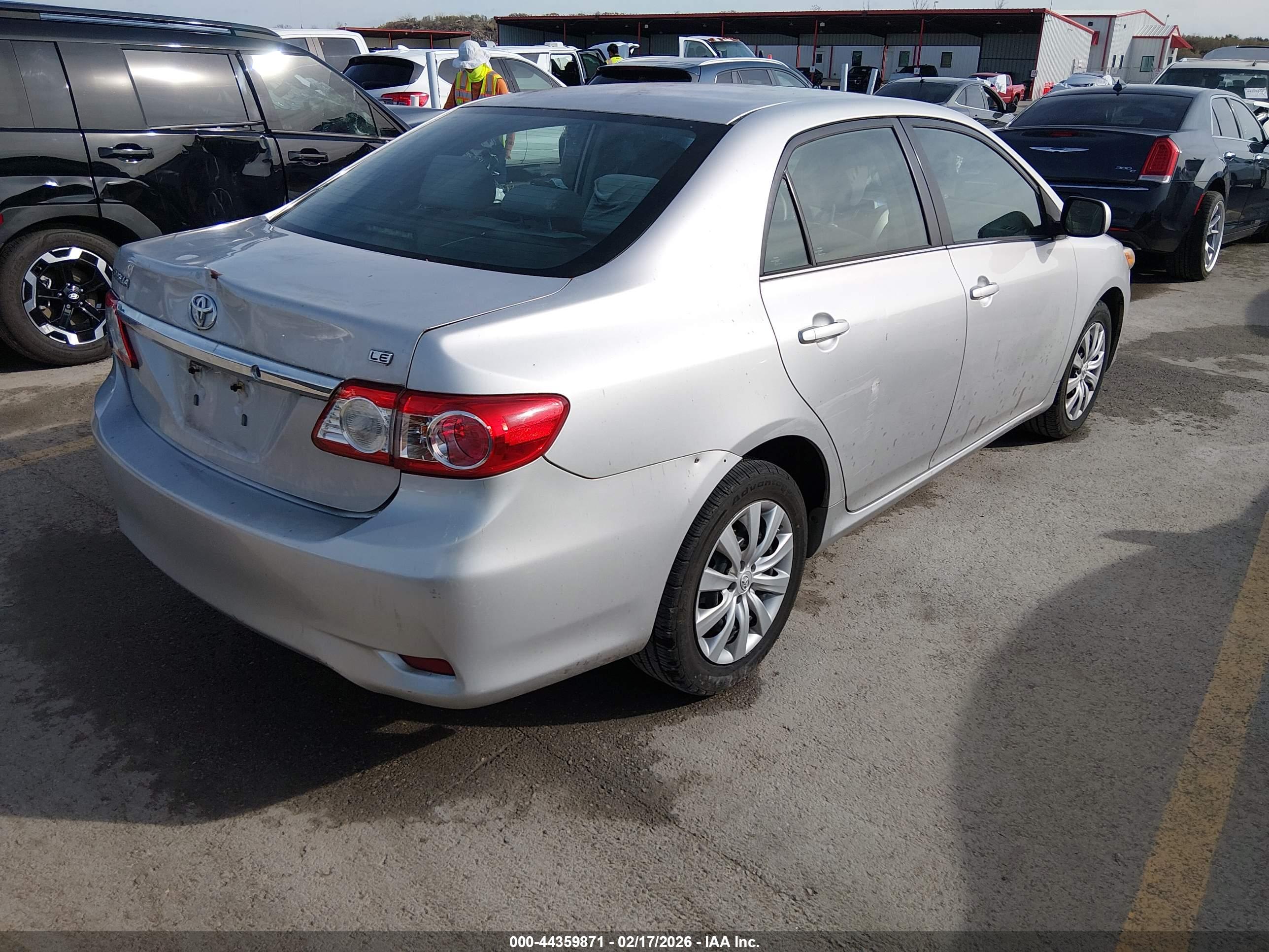 TOYOTA COROLLA image 4