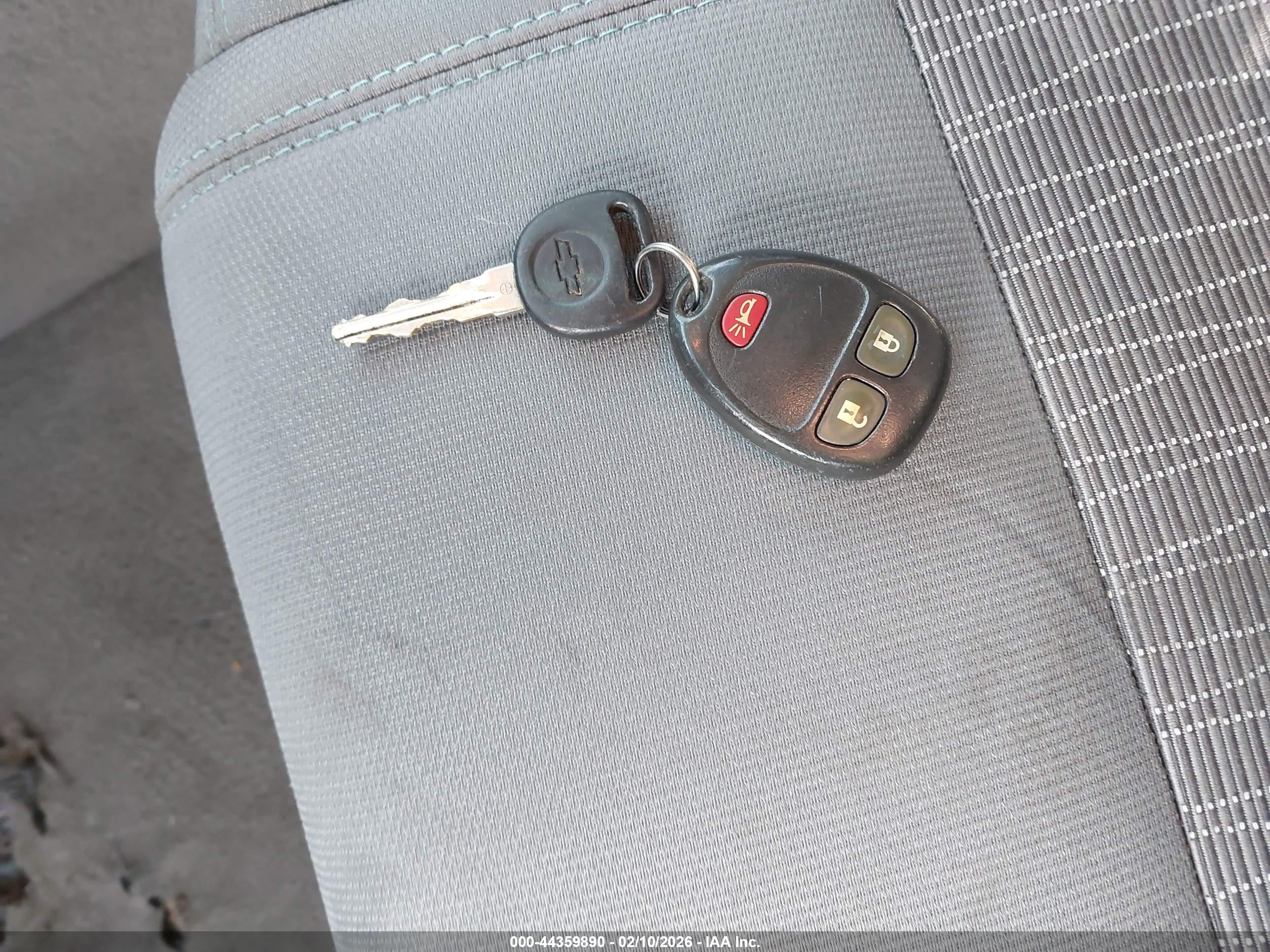 CHEVROLET TRAVERSE image 11
