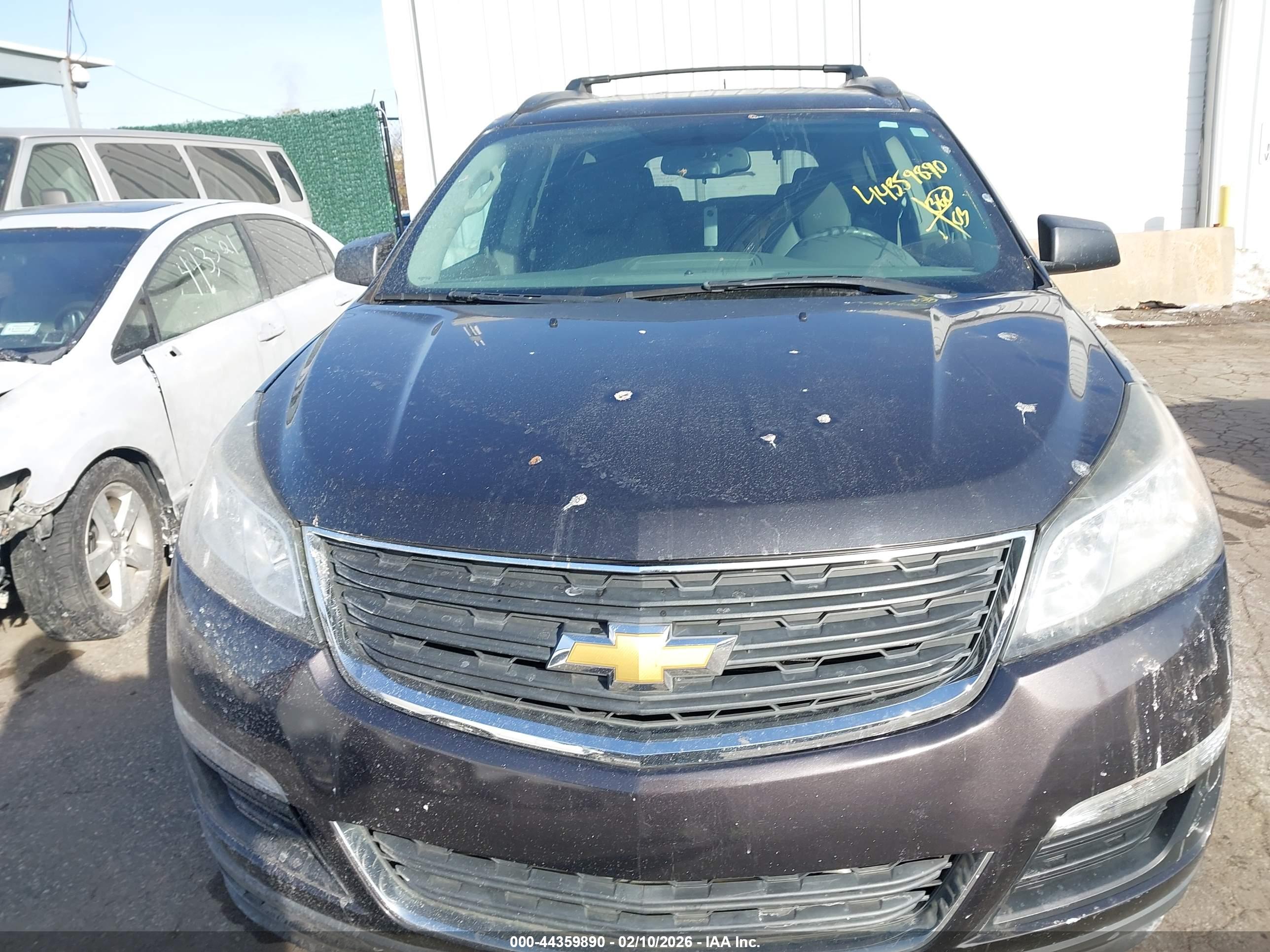 CHEVROLET TRAVERSE image 6