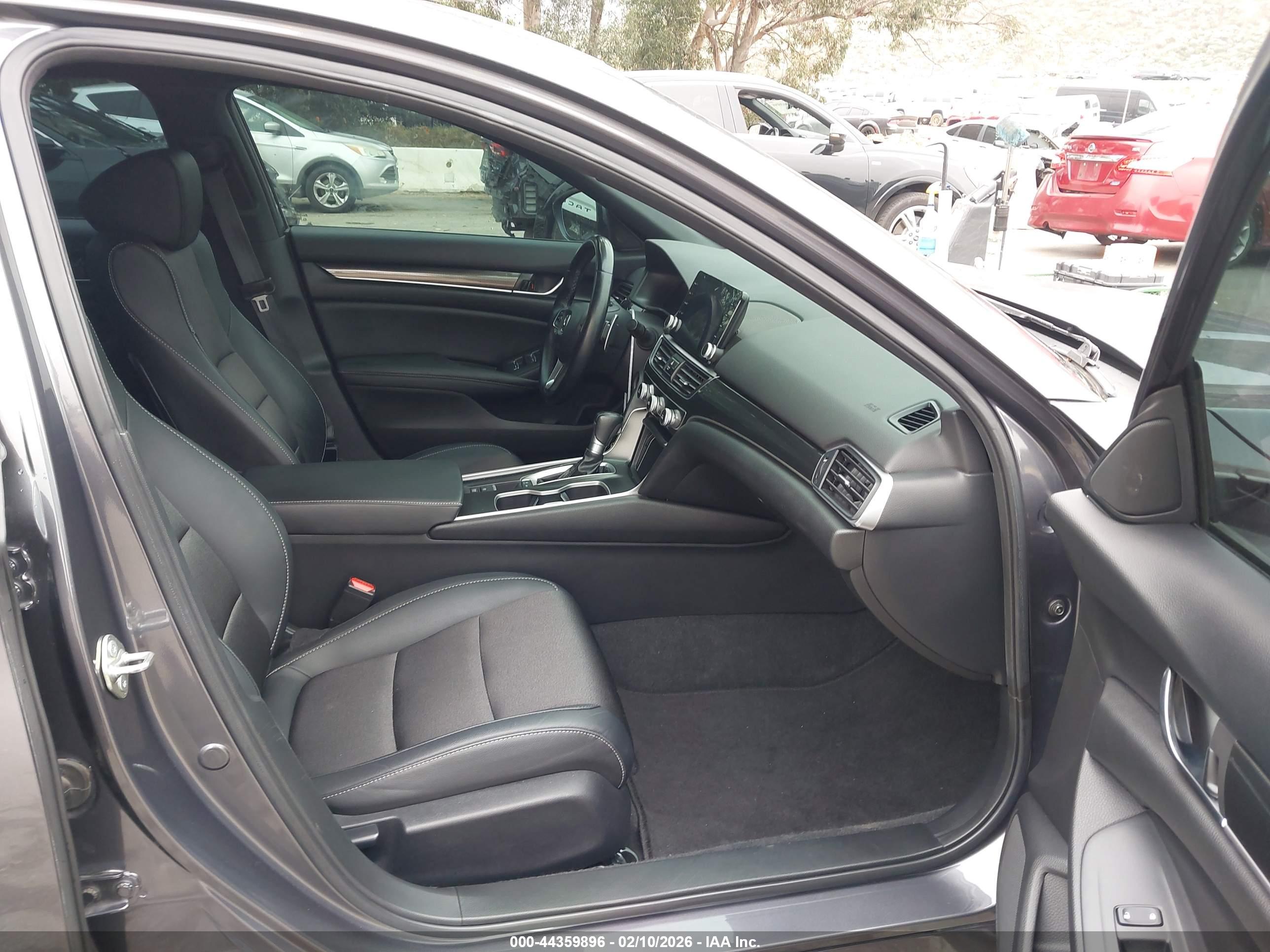 HONDA ACCORD image 5