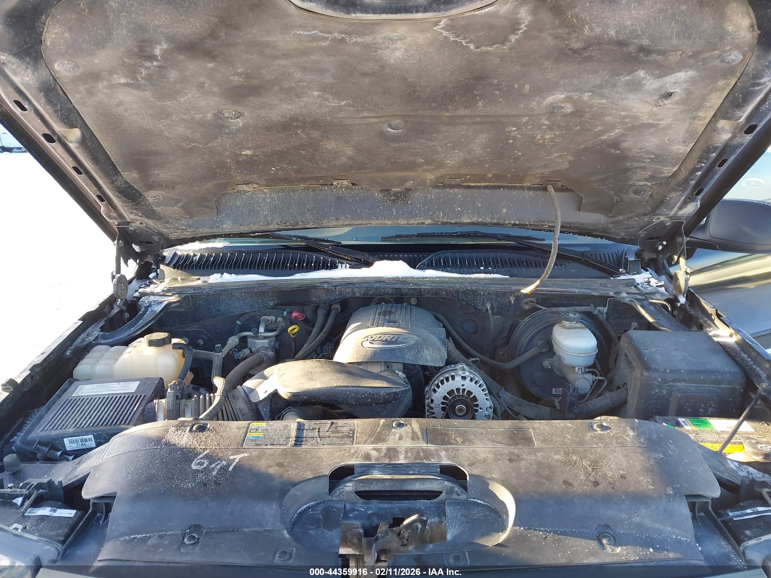 CHEVROLET SILVERADO image 10