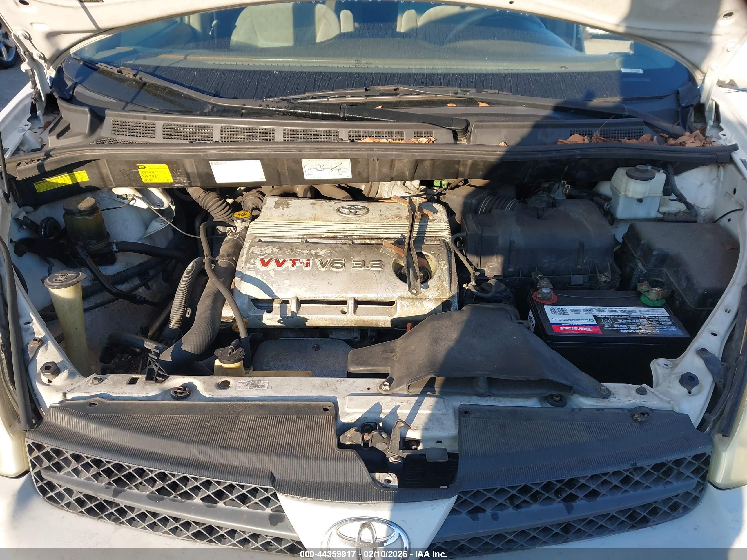 TOYOTA SIENNA image 10