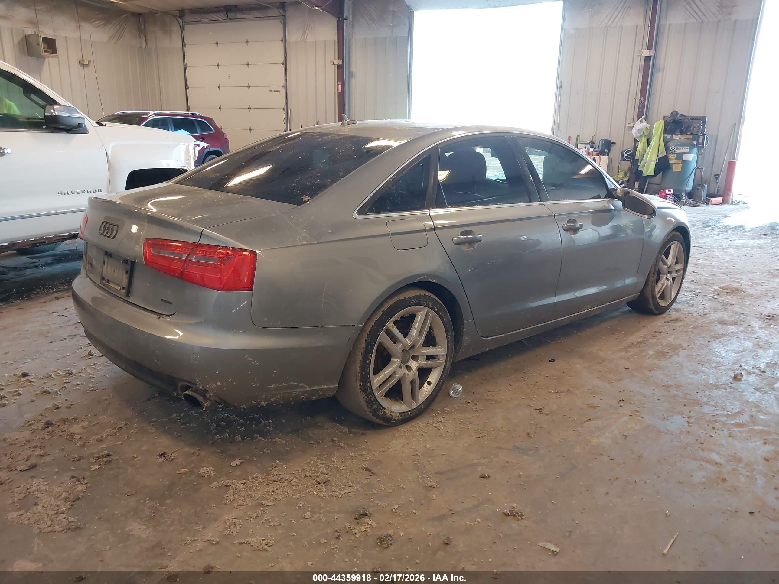 AUDI A6 image 4