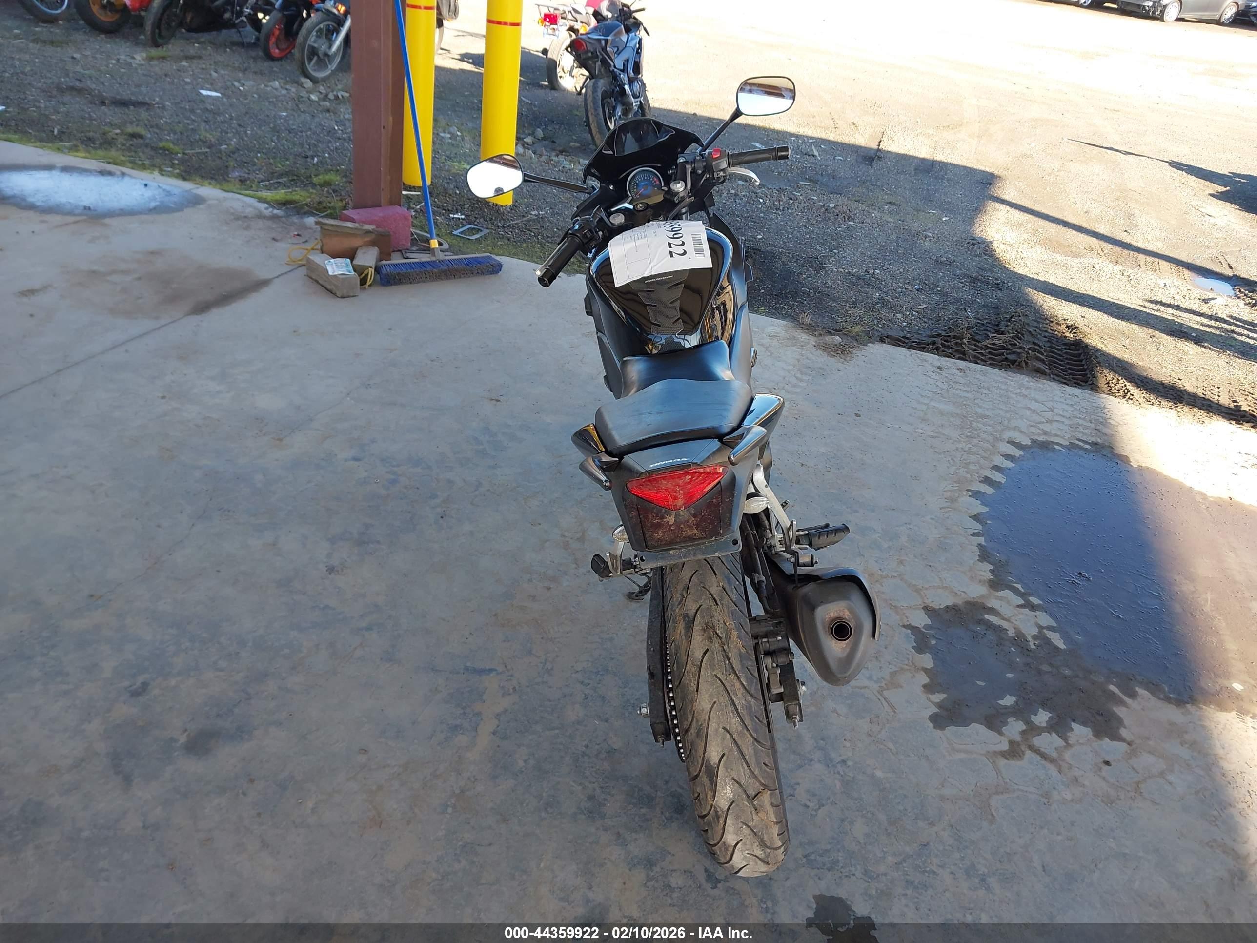 HONDA CBR250 image 6