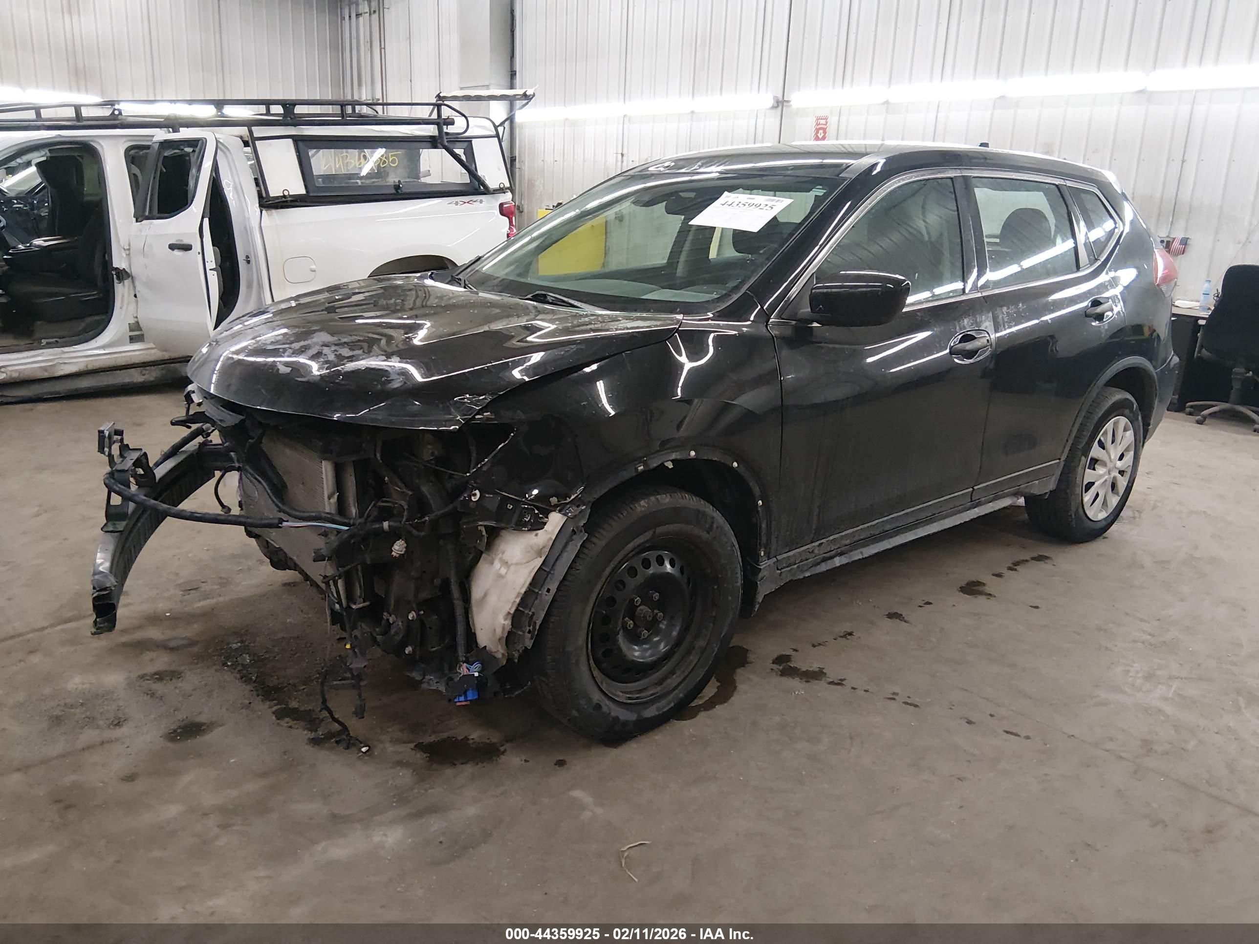 NISSAN ROGUE image 2