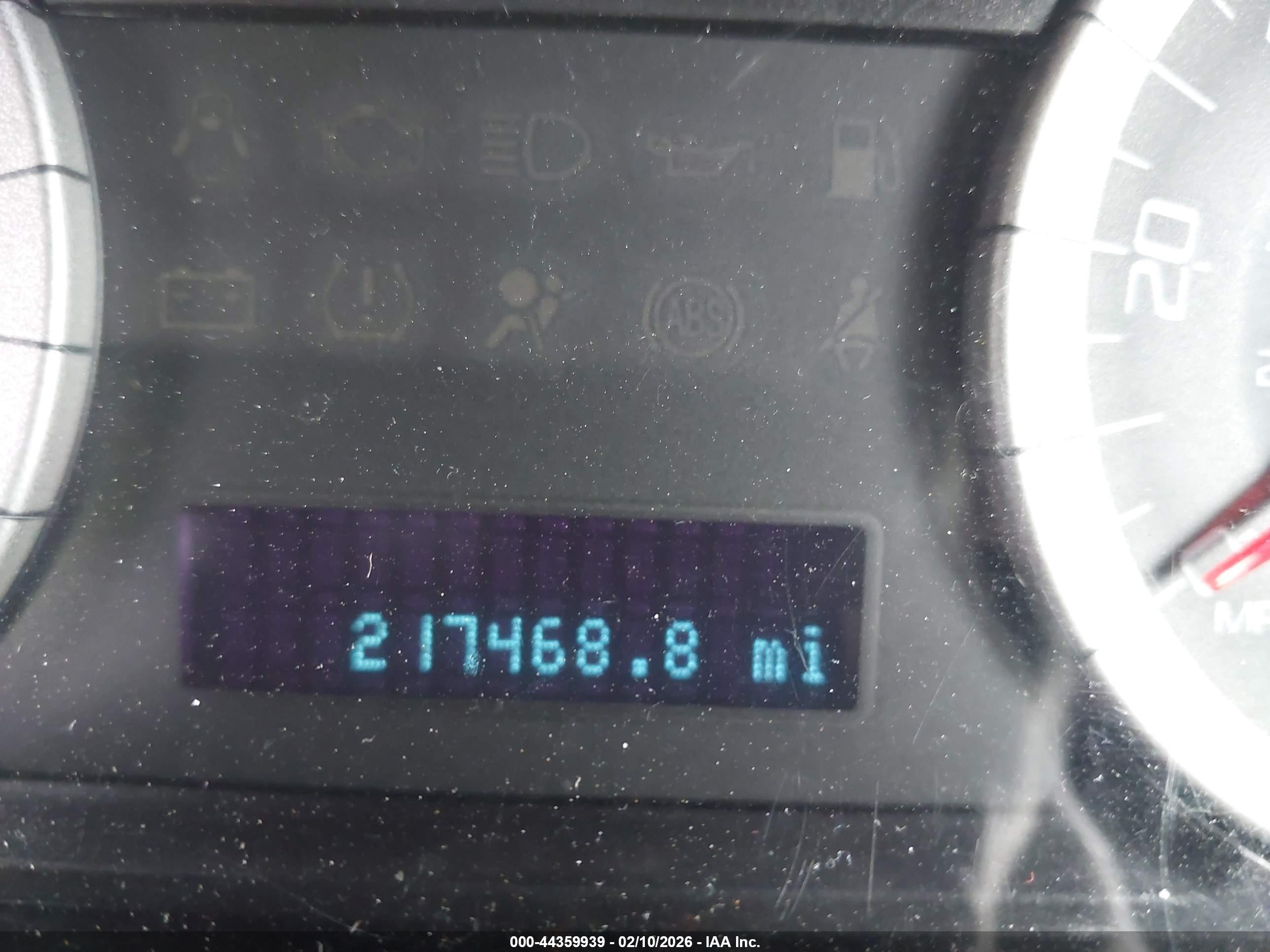 FORD ESCAPE image 7