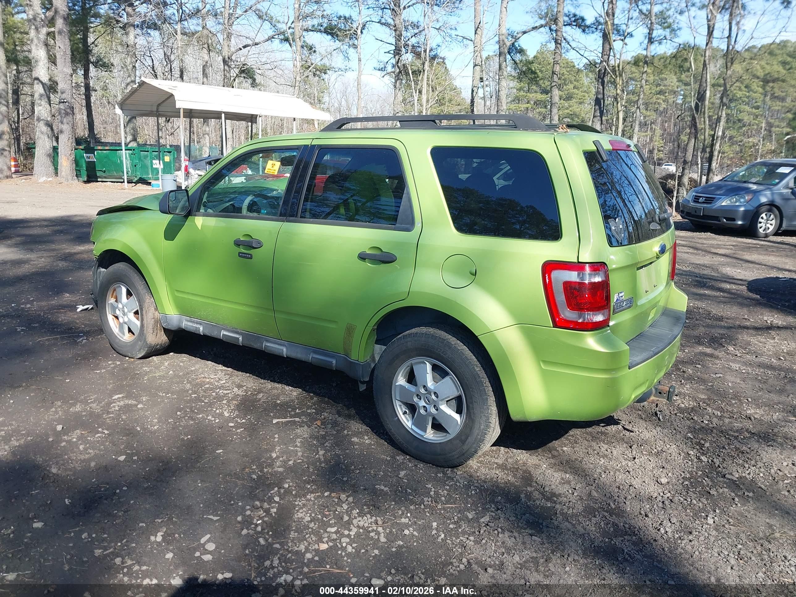 FORD ESCAPE image 3