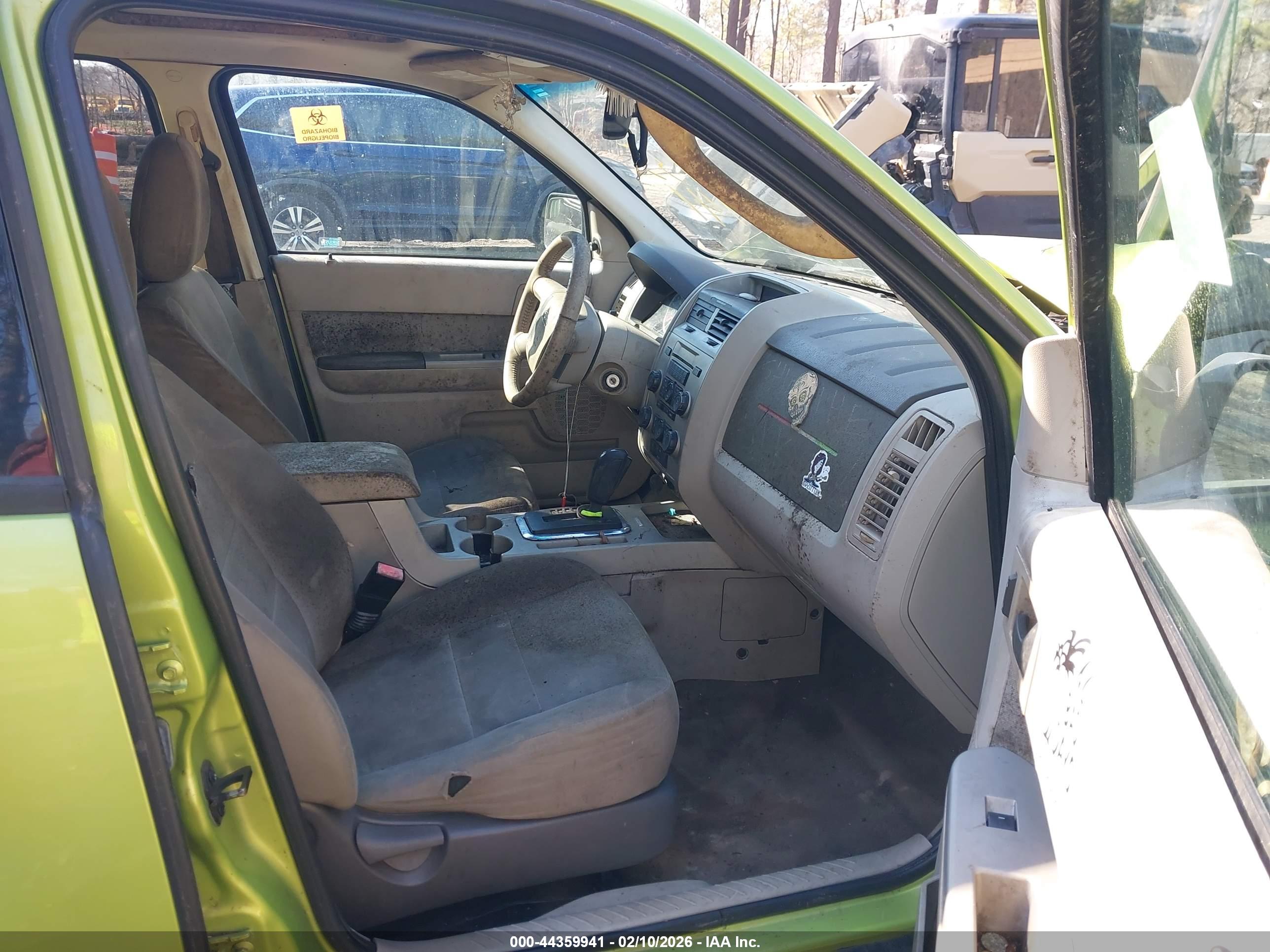 FORD ESCAPE image 5