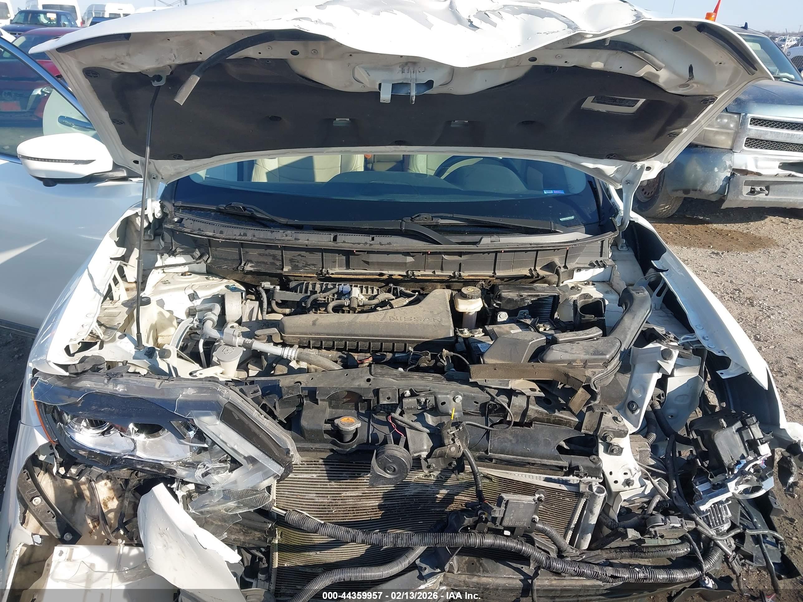 NISSAN ROGUE image 10