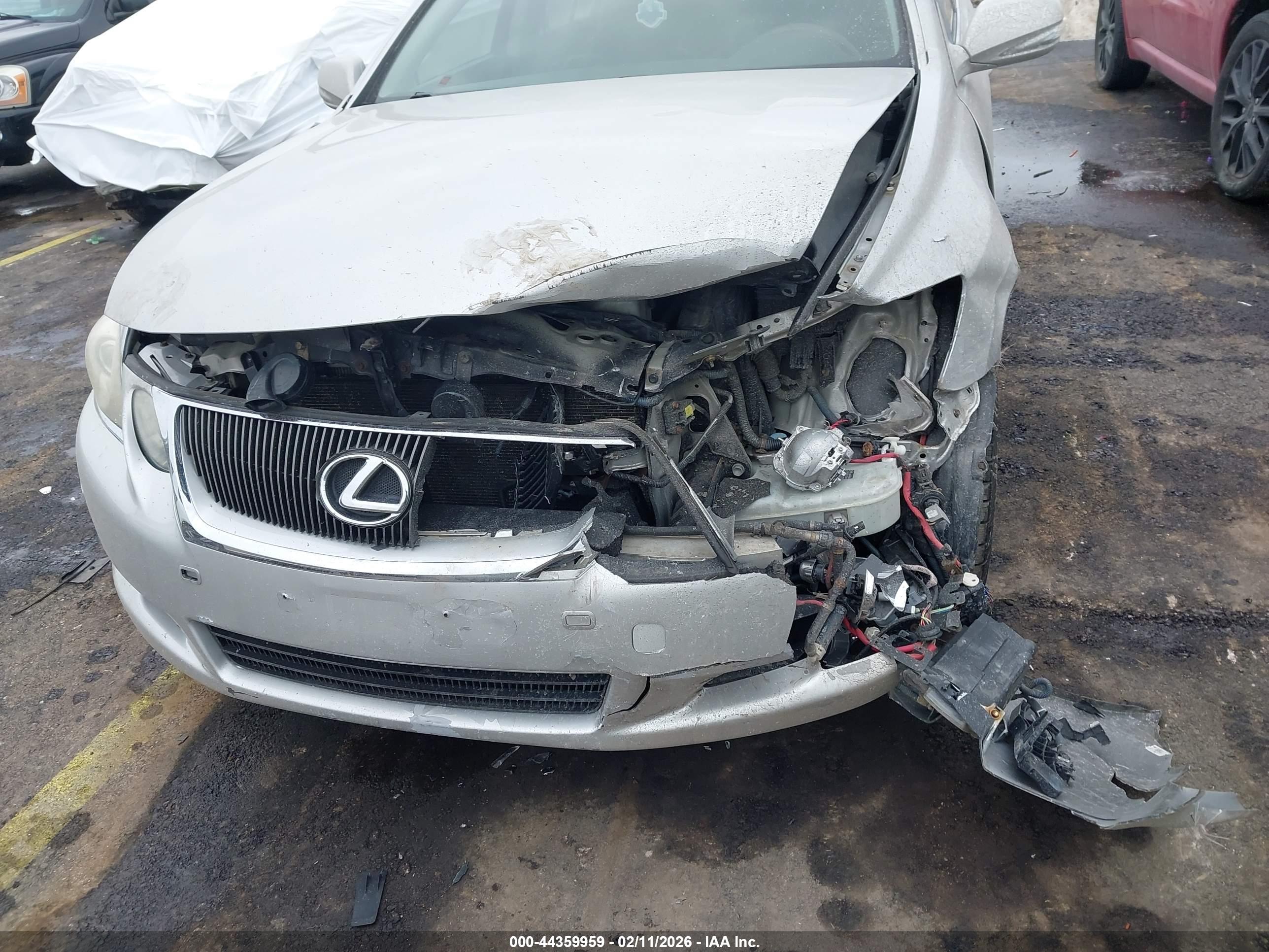 LEXUS GS image 6