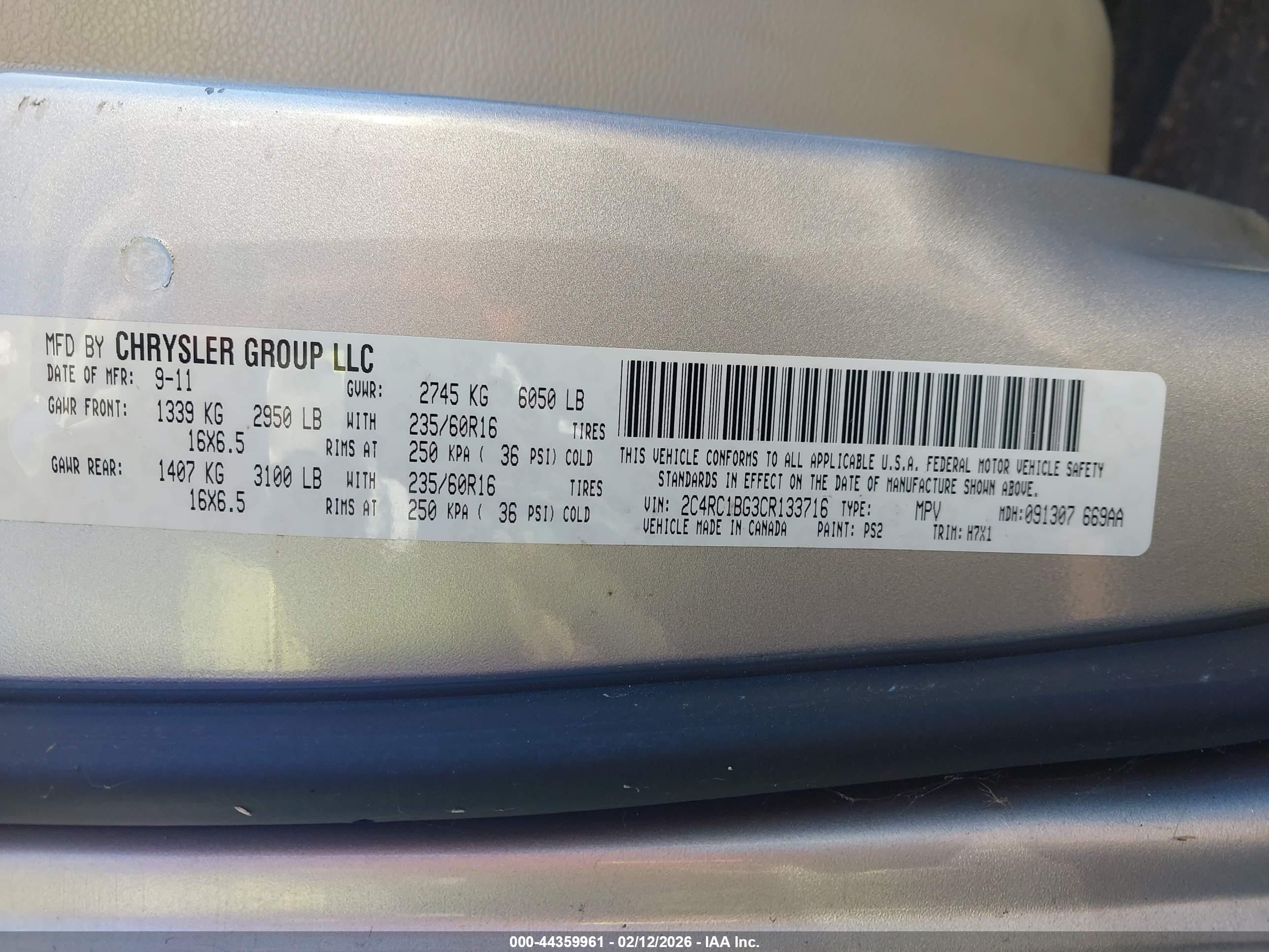 CHRYSLER TOWN image 9