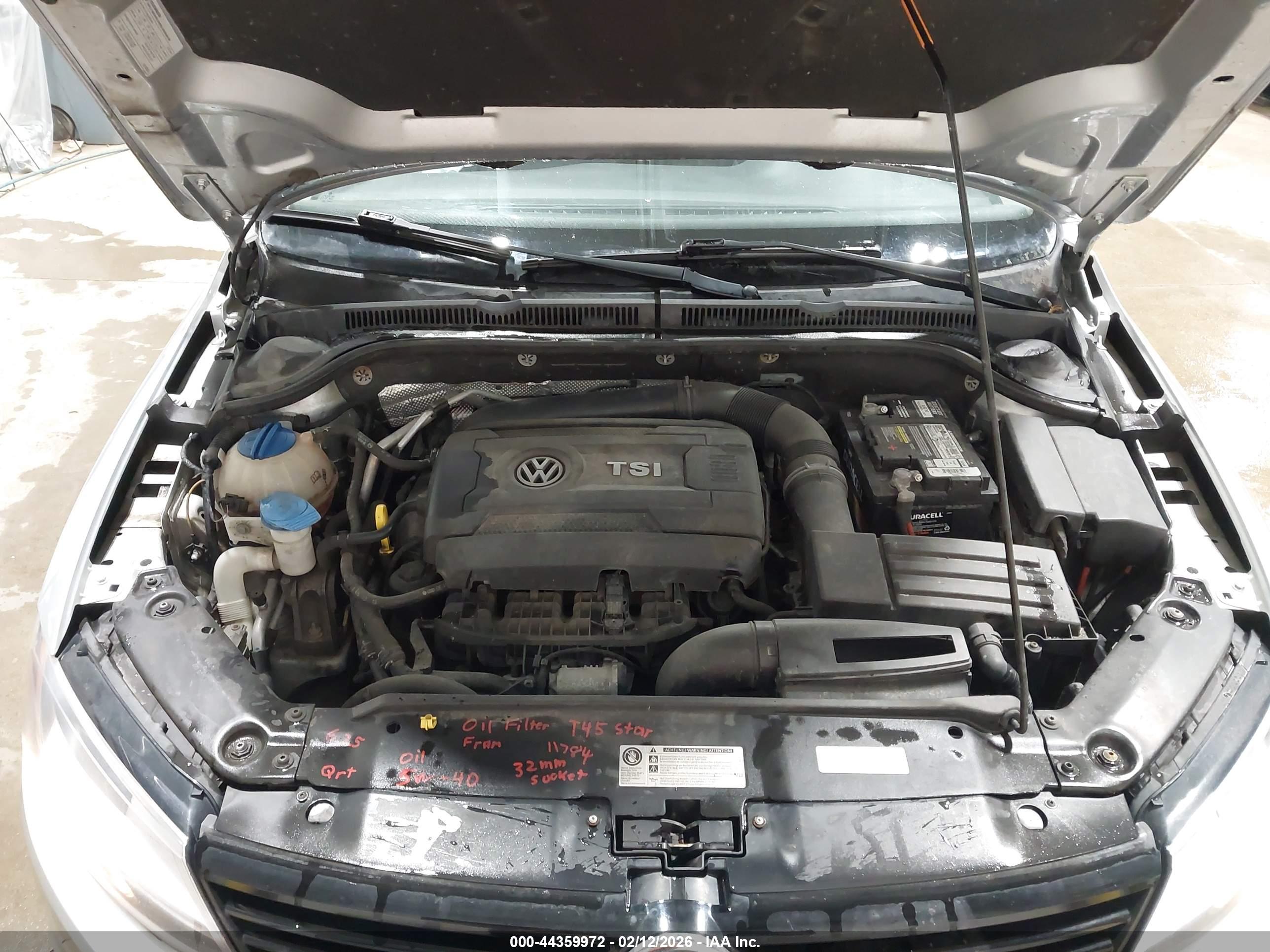 VOLKSWAGEN JETTA image 10
