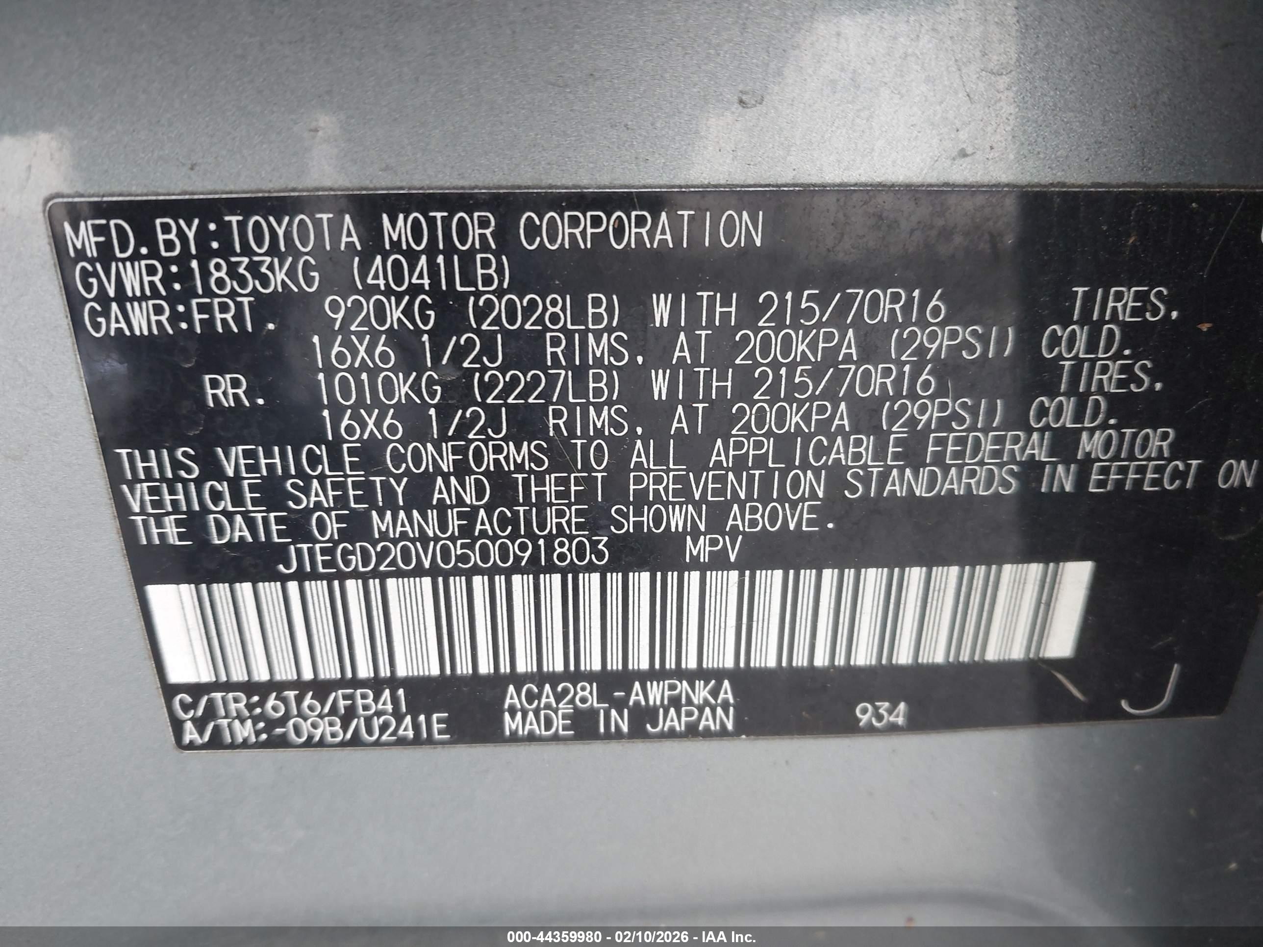 TOYOTA RAV4 image 9