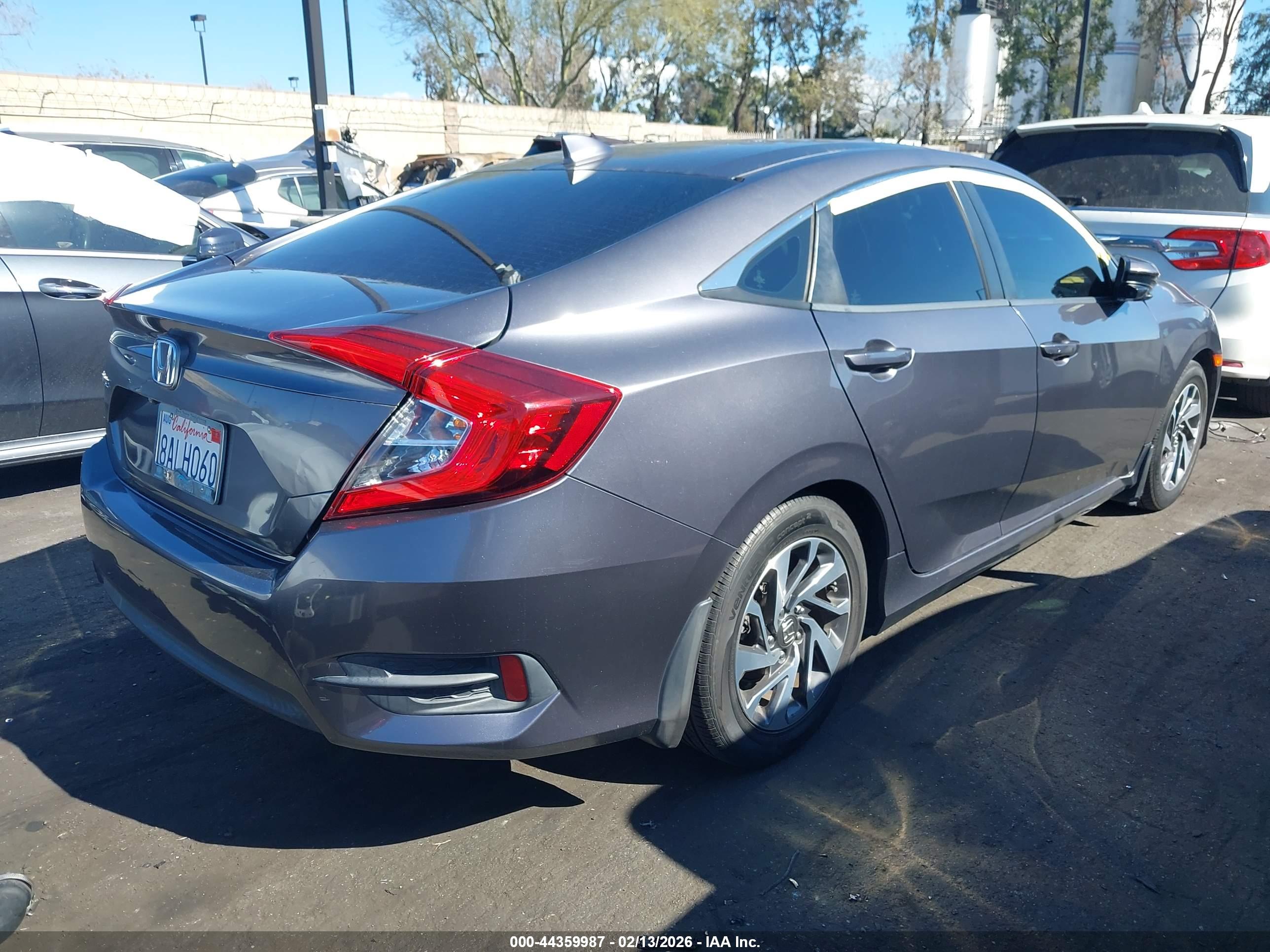 HONDA CIVIC image 4