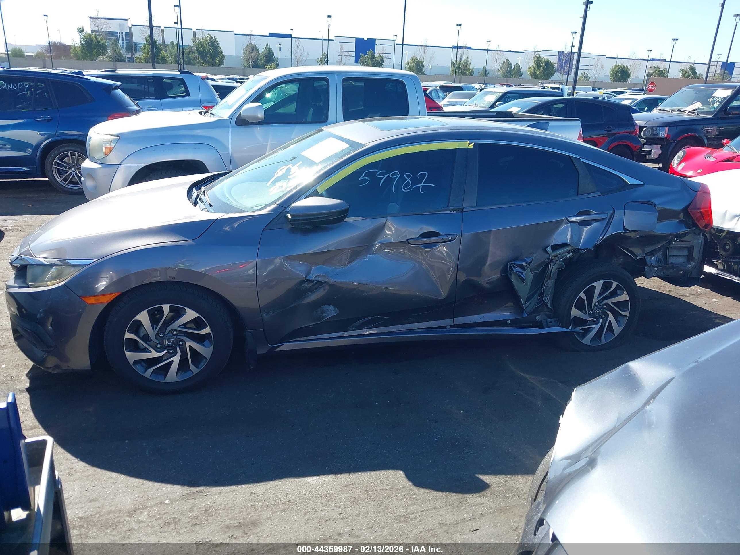 HONDA CIVIC image 6