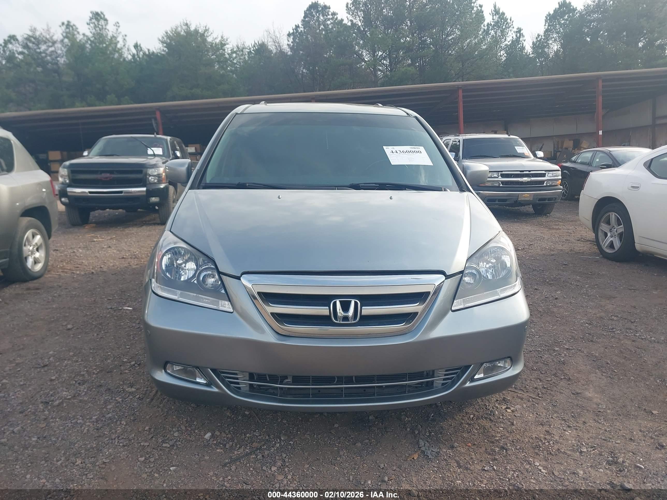 HONDA ODYSSEY image 6