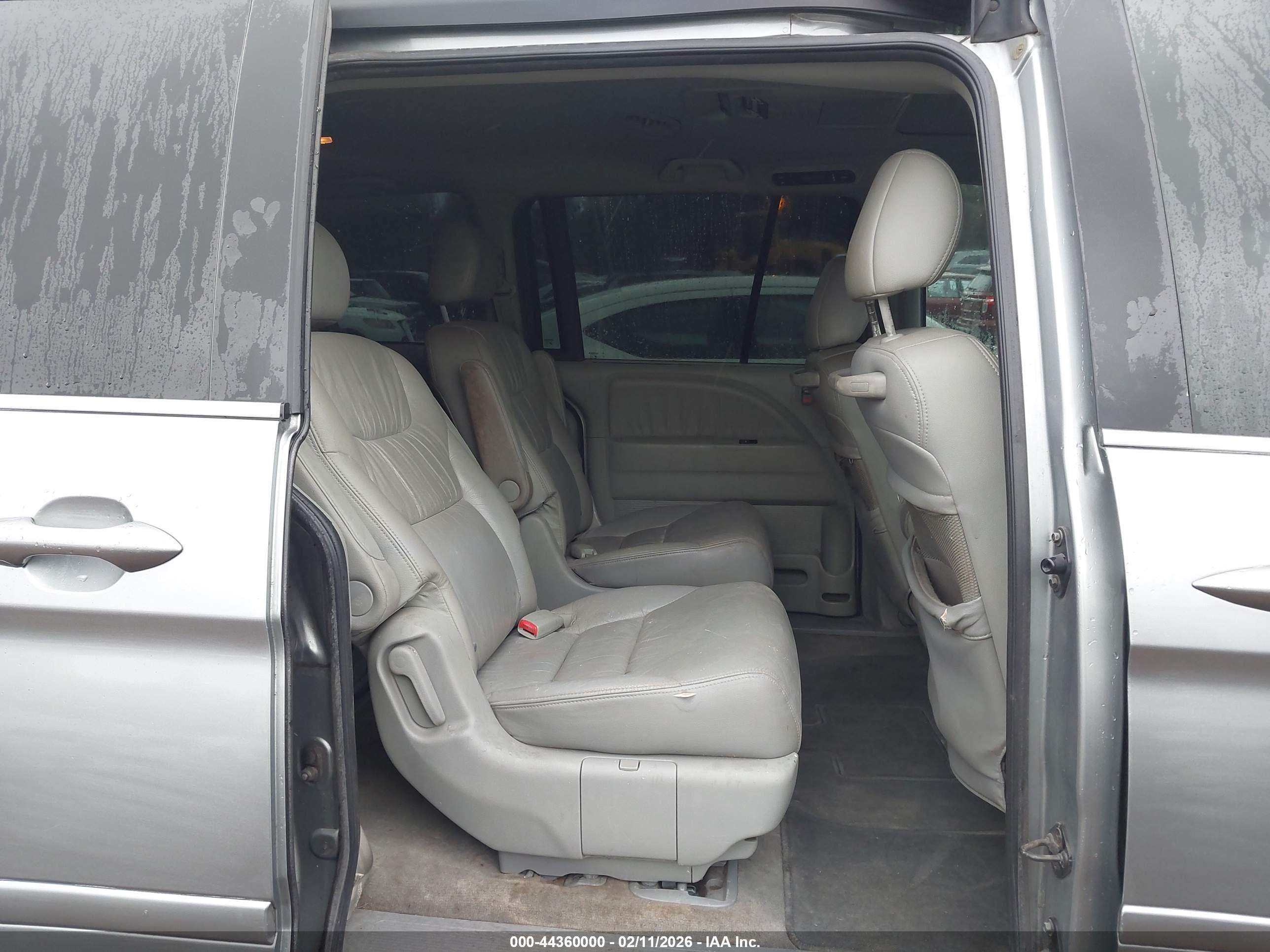 HONDA ODYSSEY image 8