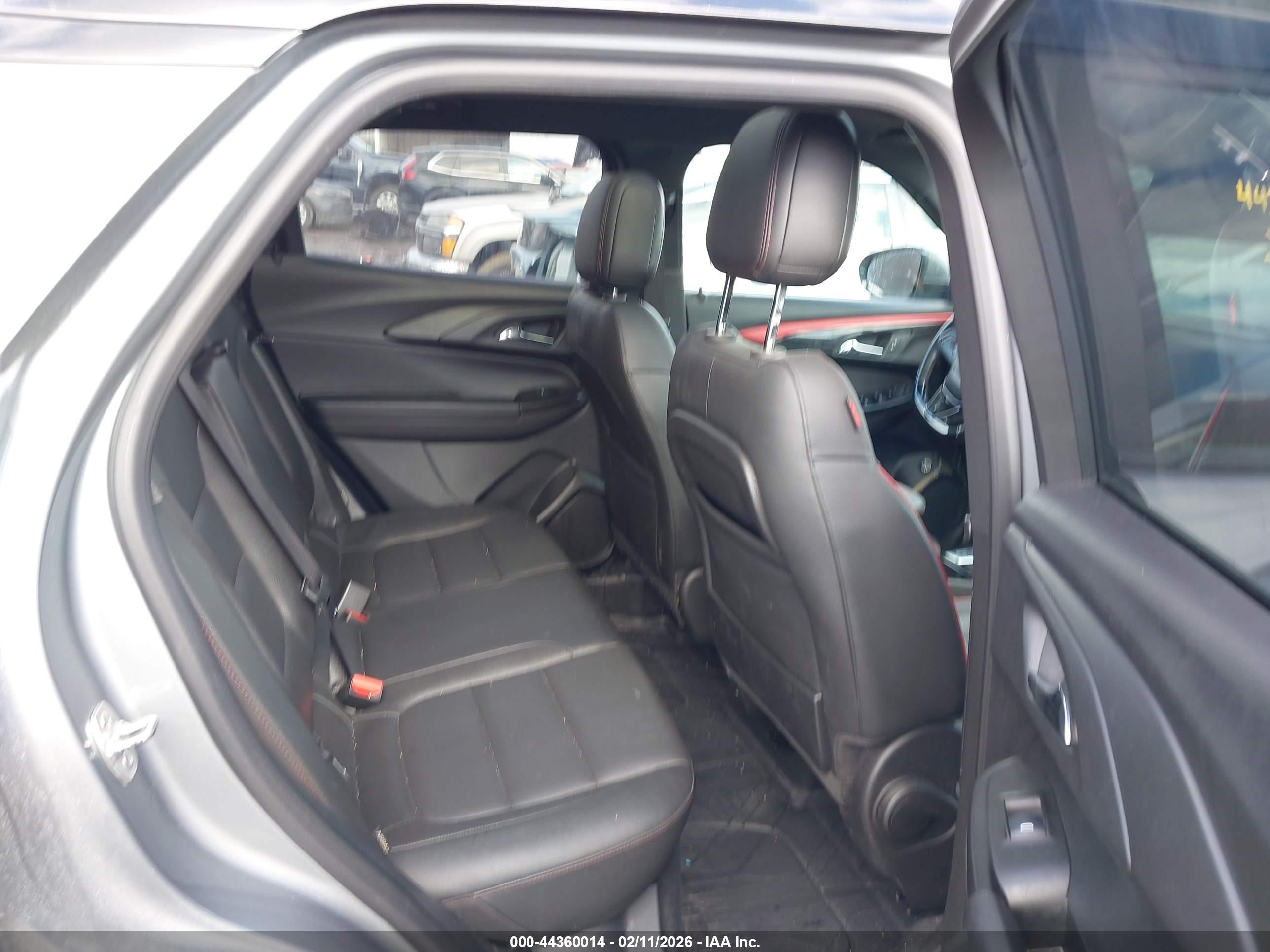 CHEVROLET TRAILBLAZER image 8