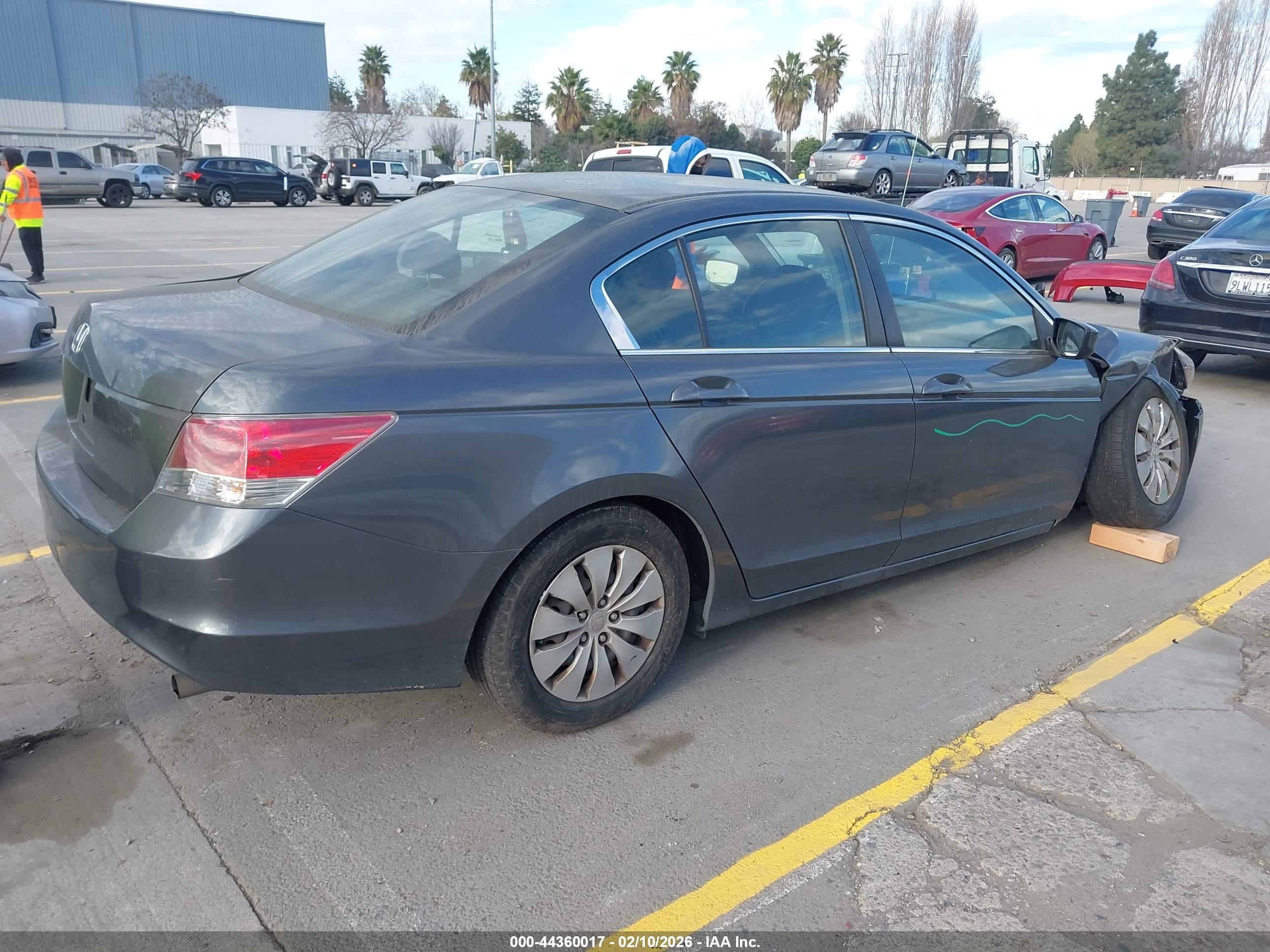 HONDA ACCORD image 4