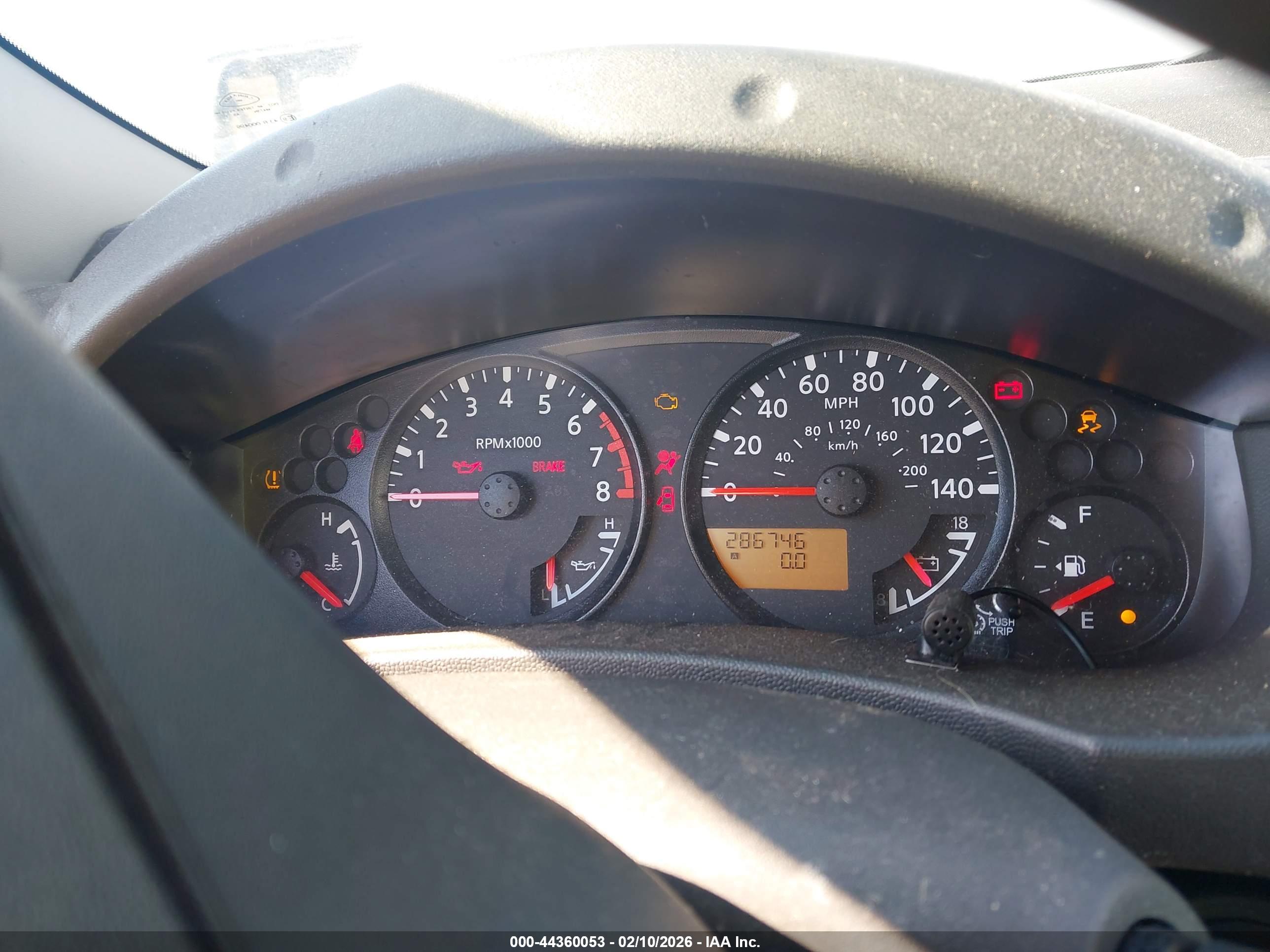 NISSAN FRONTIER image 7