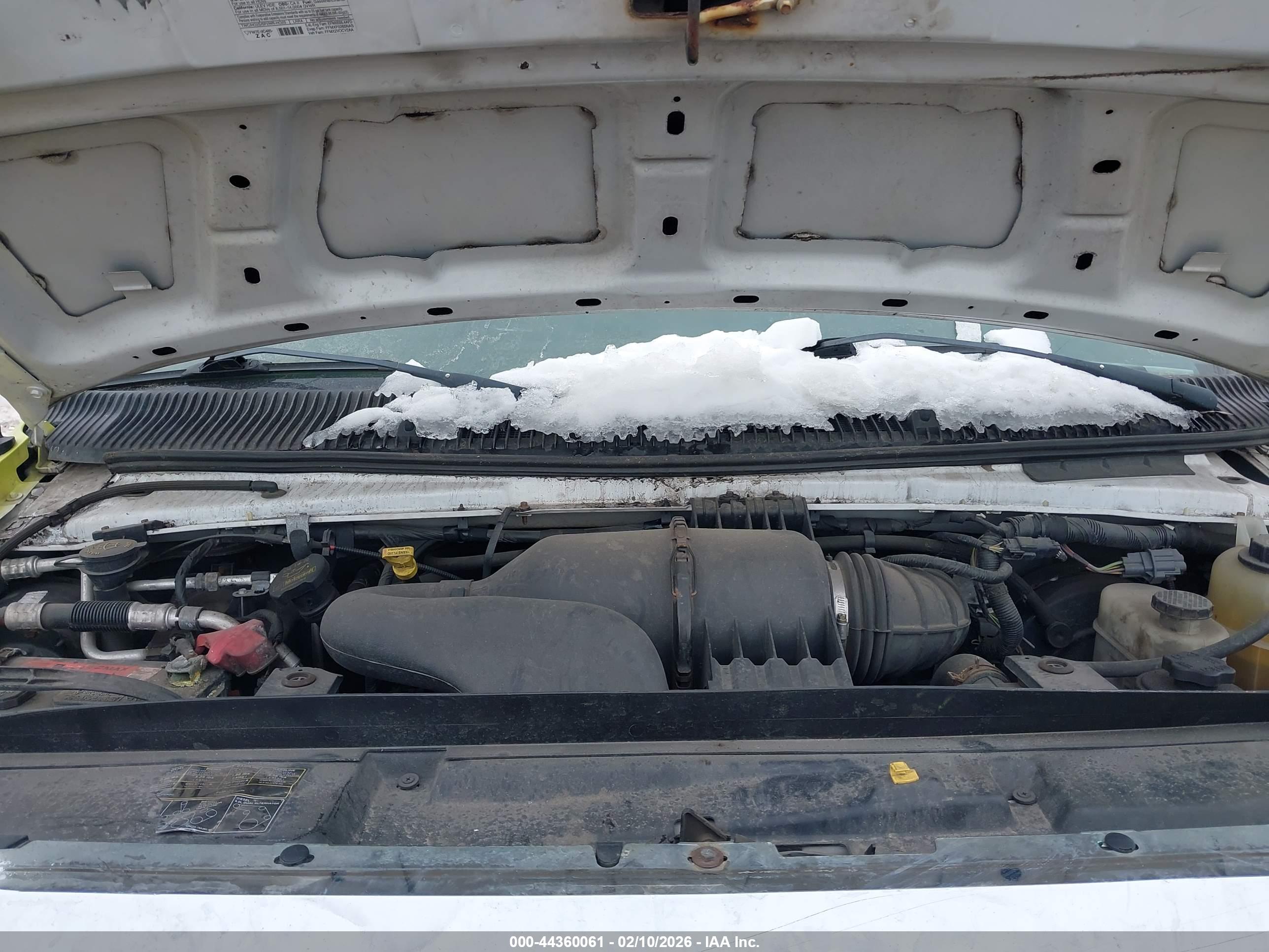 FORD E-350 image 10