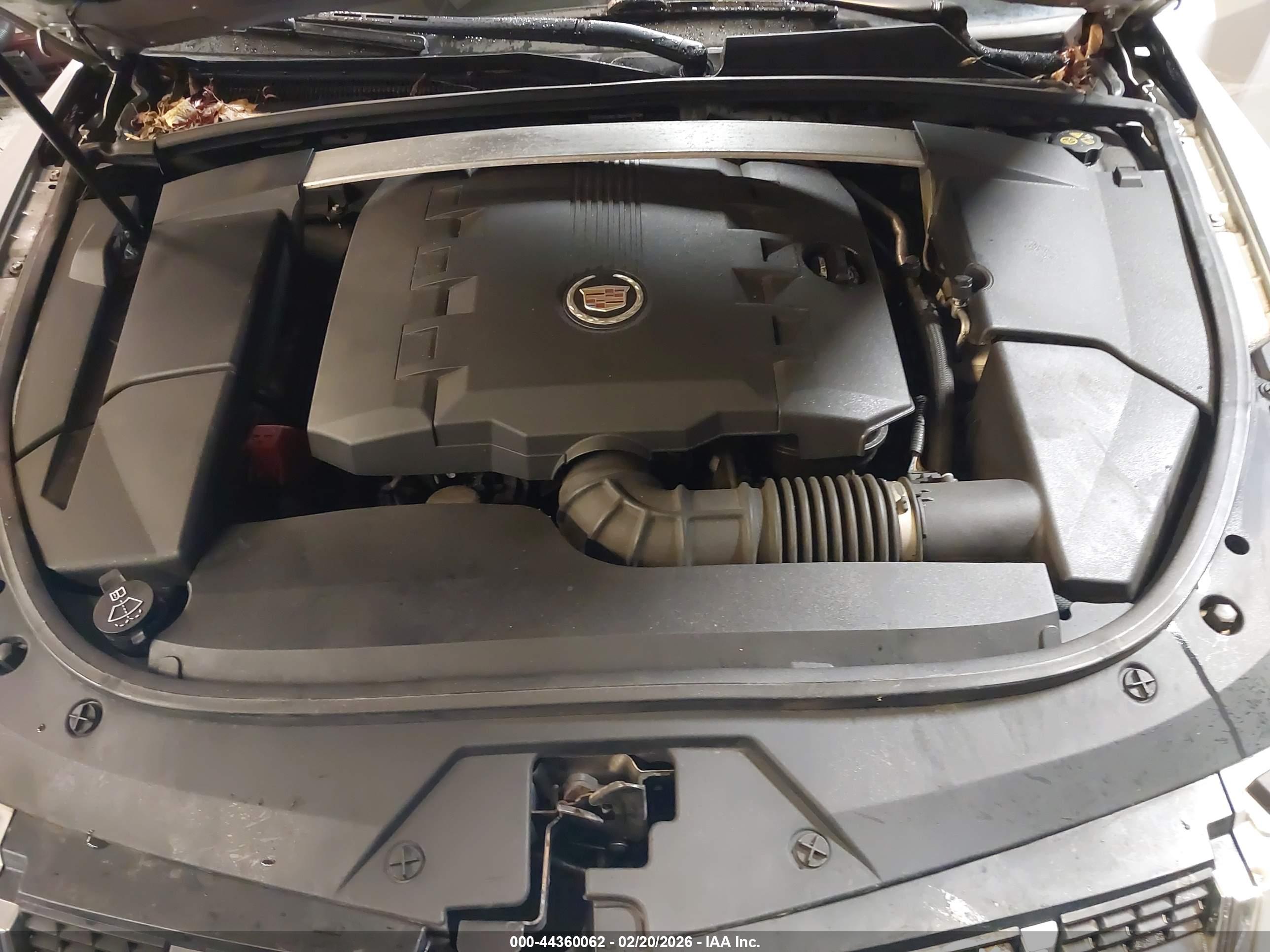 CADILLAC CTS image 10