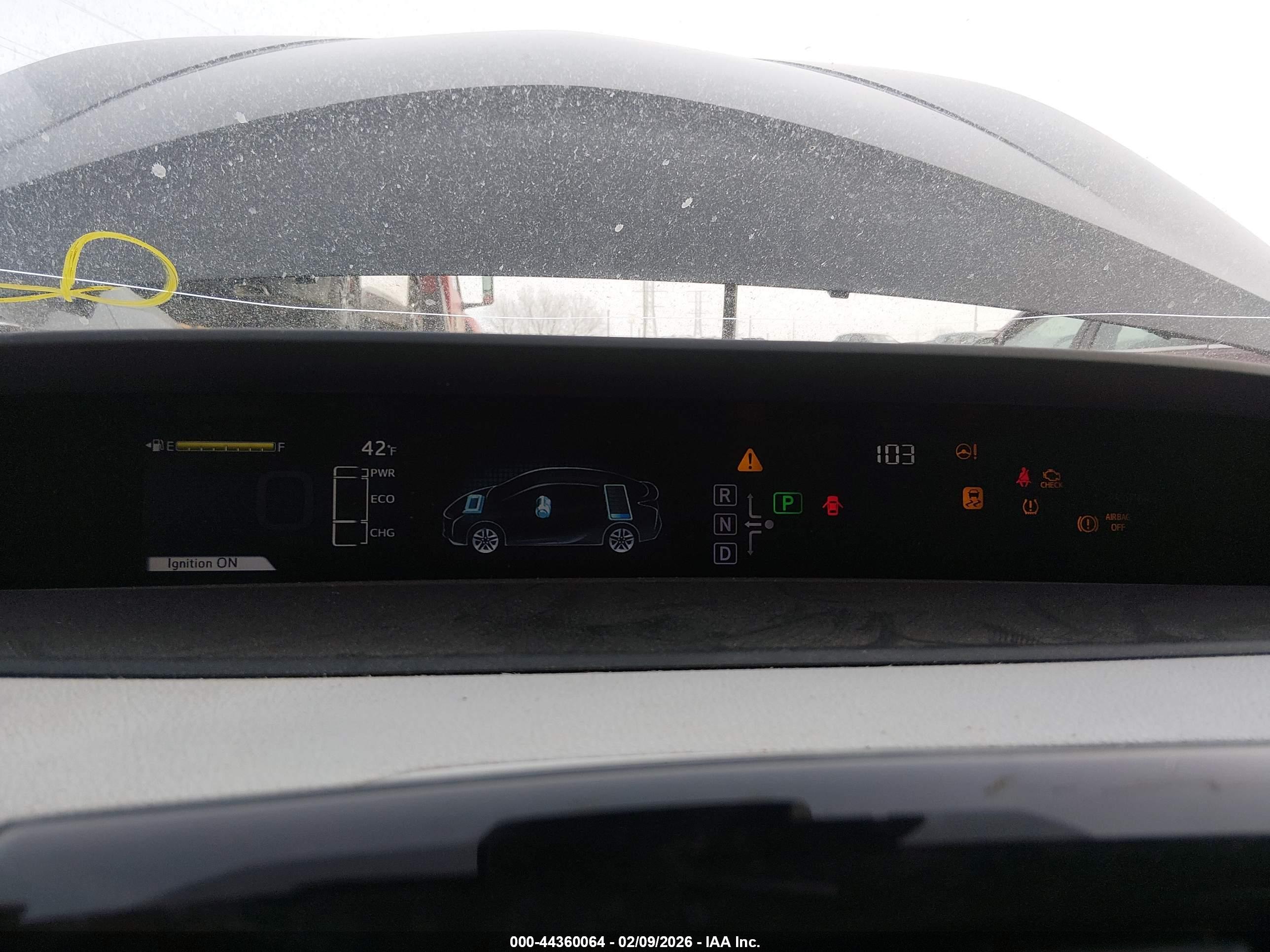 TOYOTA PRIUS image 7